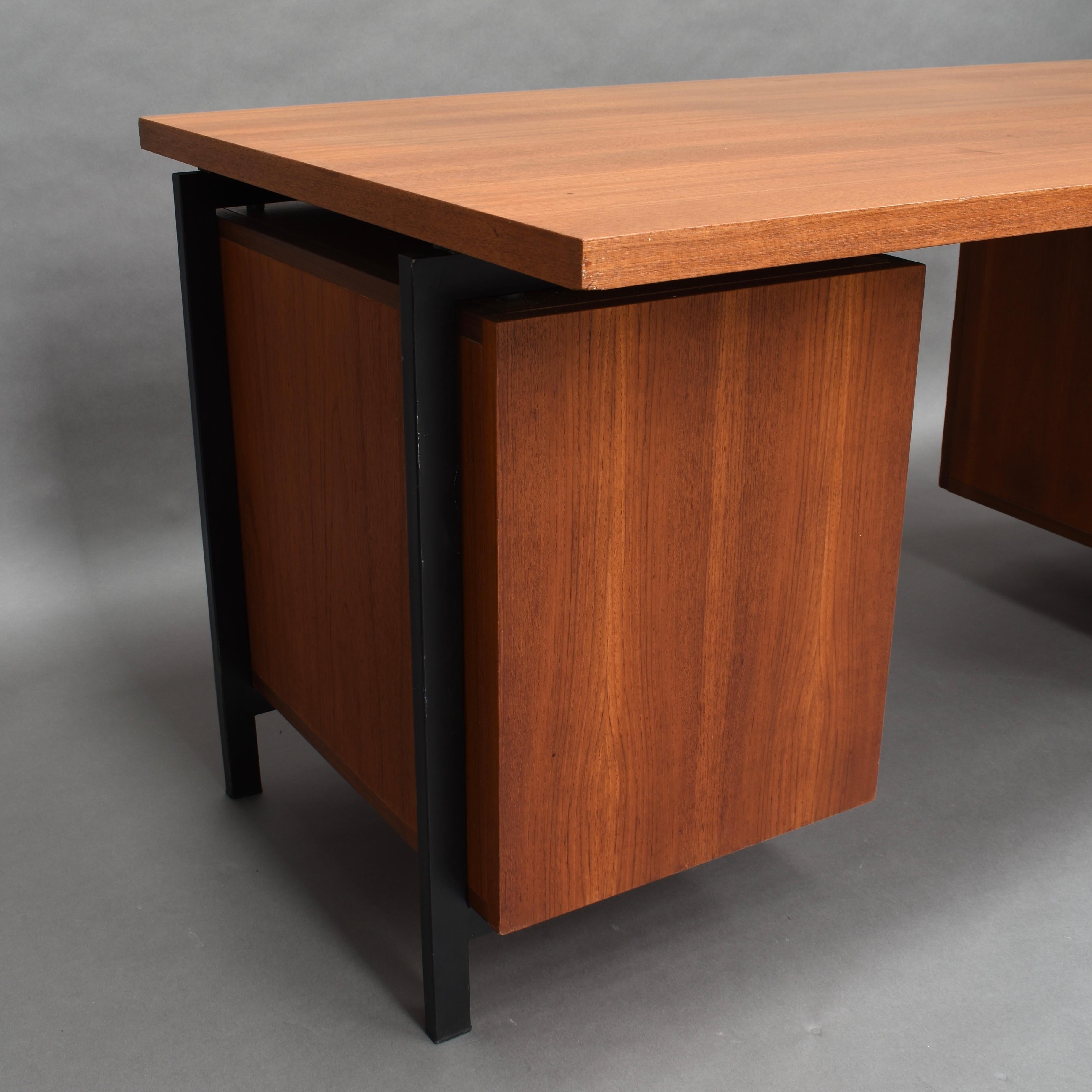 Cees Braakman for Pastoe Model EU02 Japanese Series Desk and Chair in Teak, 1950 For Sale 2