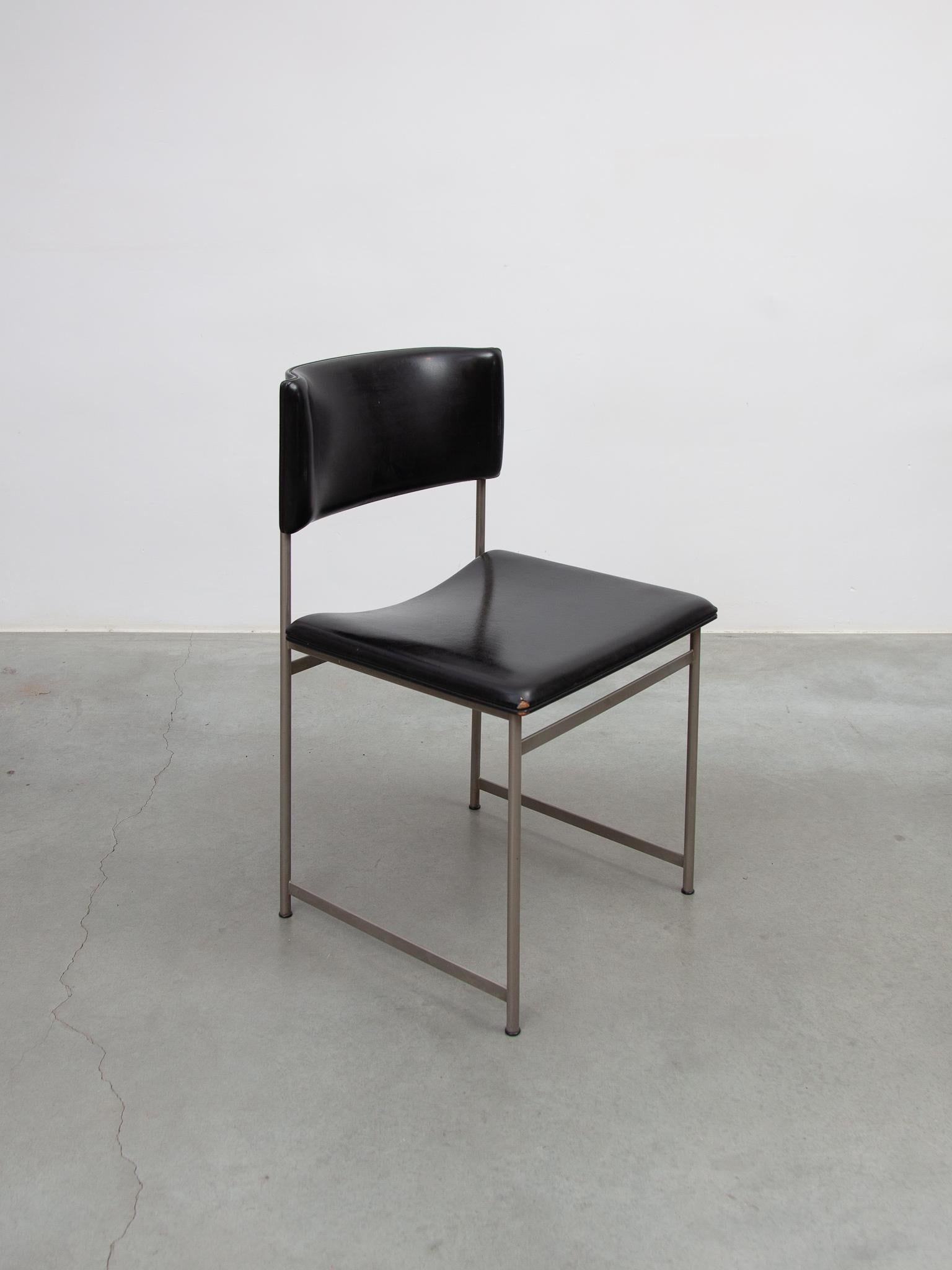 Mid-Century Modern  Cees Braakman for Pastoe Set of Six  SM08 Dining Chairs in Black Leather. For Sale