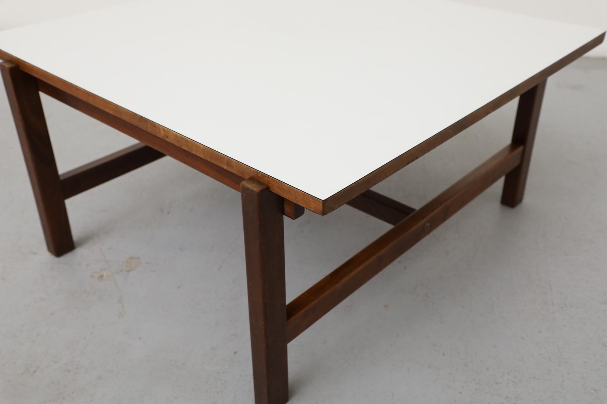 Cees Braakman pour Pastoe 