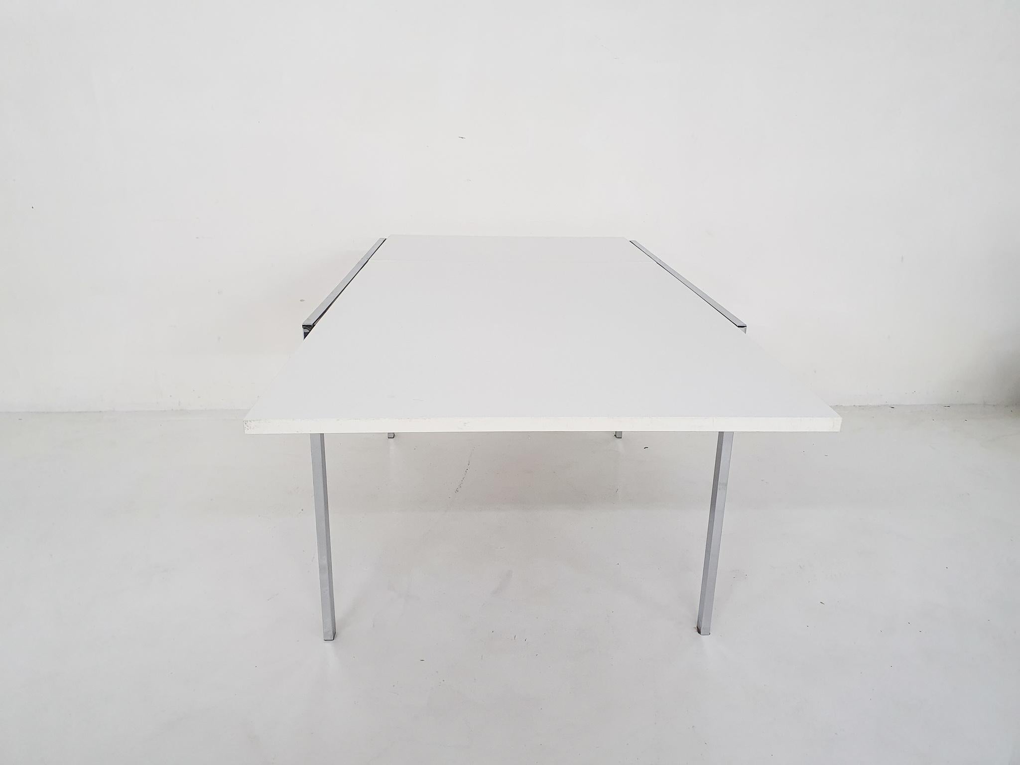 20th Century Cees Braakman for Pastoe TU30 white dining table, The Netherlands, 1962 For Sale
