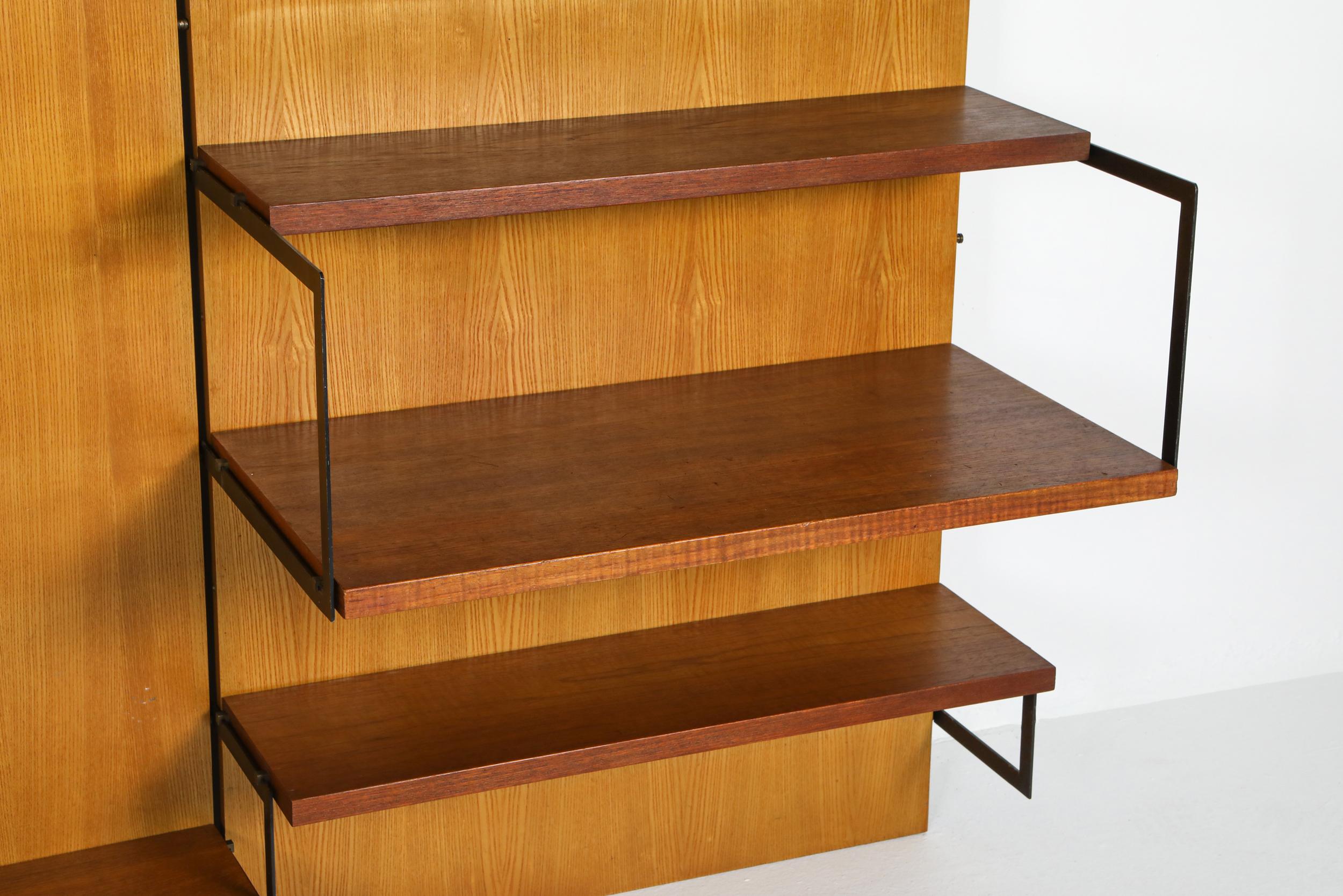 Cees Braakman for Pastoe 'Japanese Series' Wall Unit, the Netherlands, 1950s In Excellent Condition In Antwerp, BE