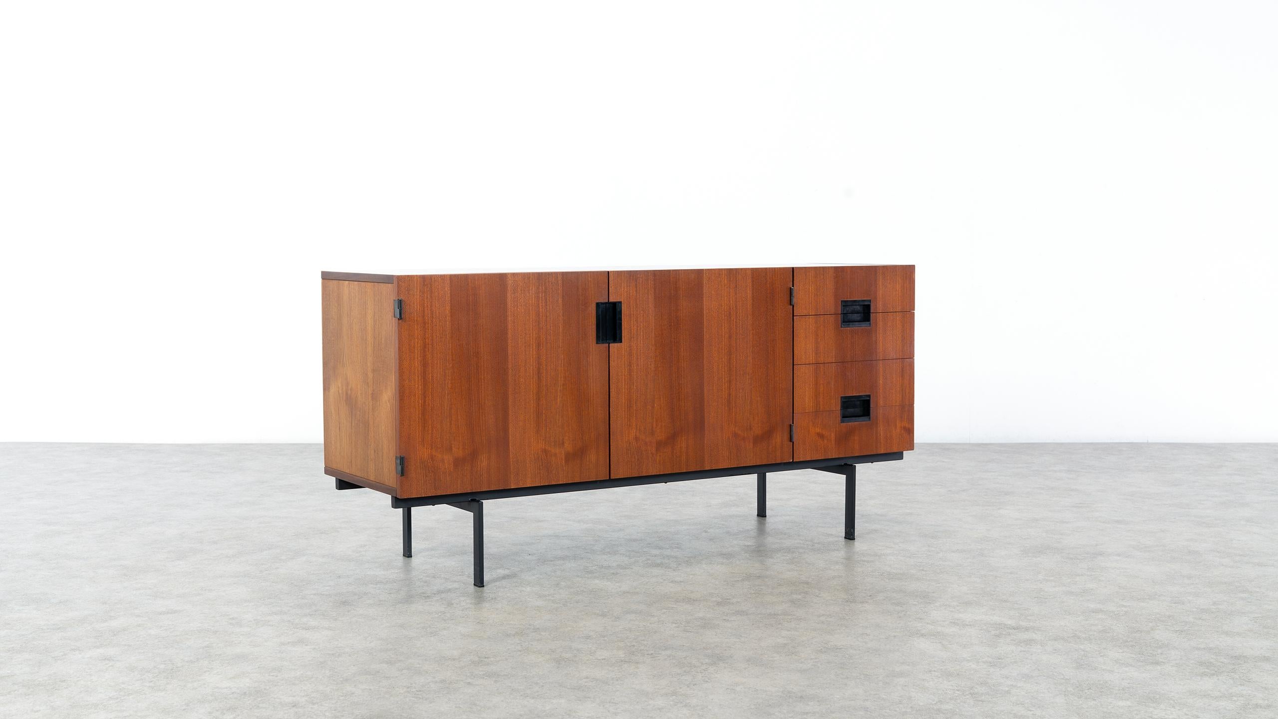 pastoe curved sideboard