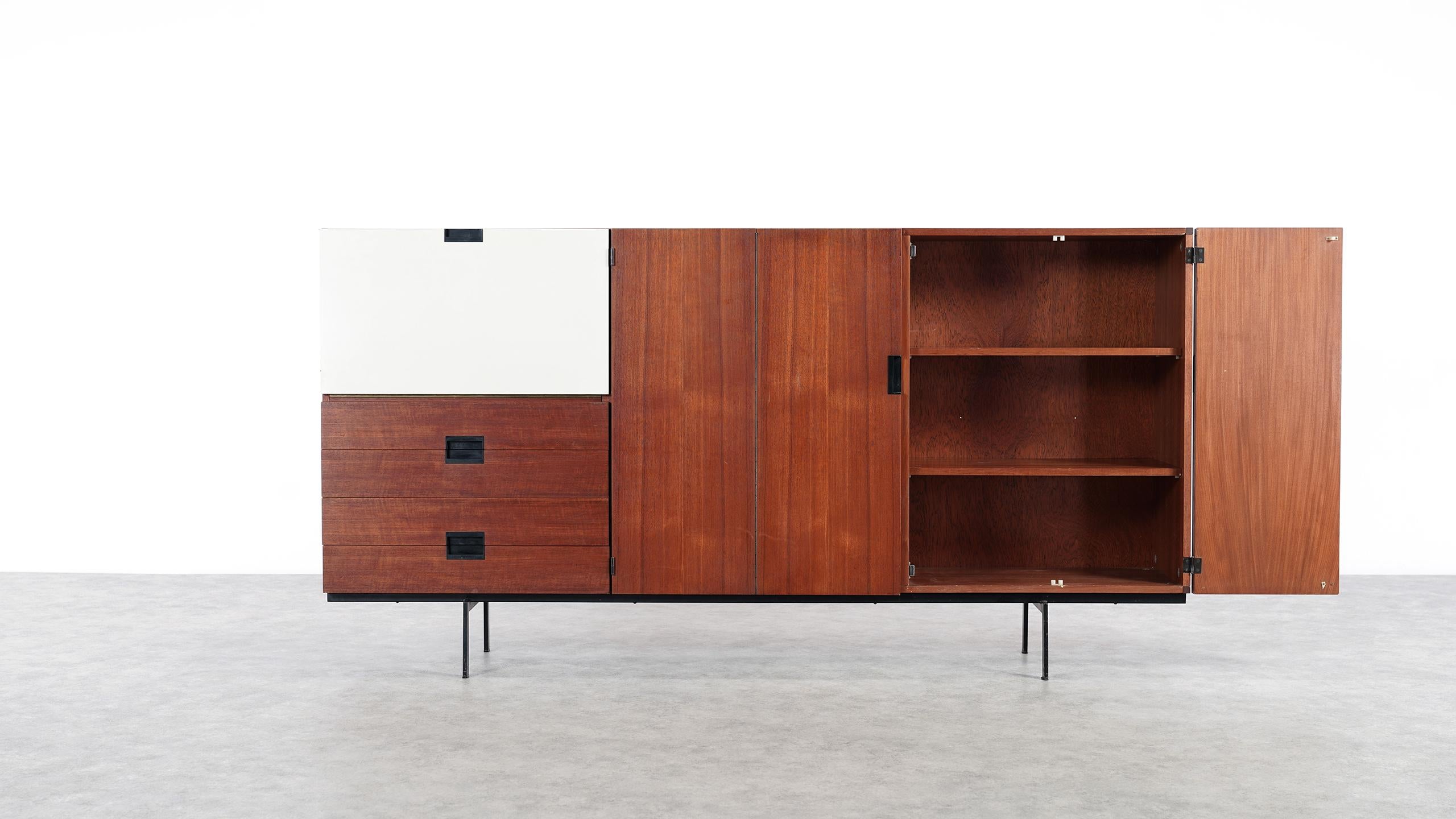 Cees Braakman Japanese Series Teak Sideboard for Pastoe, Netherlands, 1955 In Good Condition In Munster, NRW