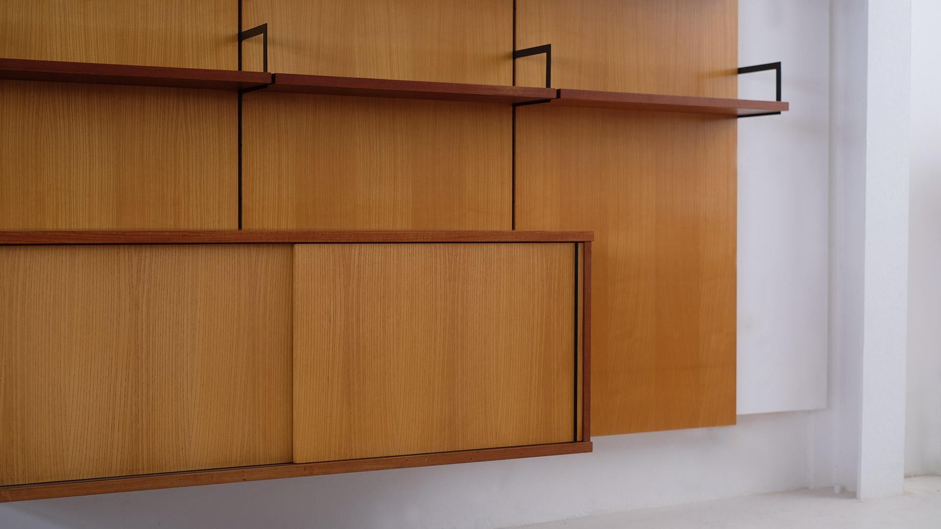 Scandinavian Modern Brown Cees Braakman Ash Wall Unit, Mid 20th Century In Good Condition In Epperstone, Nottinghamshire