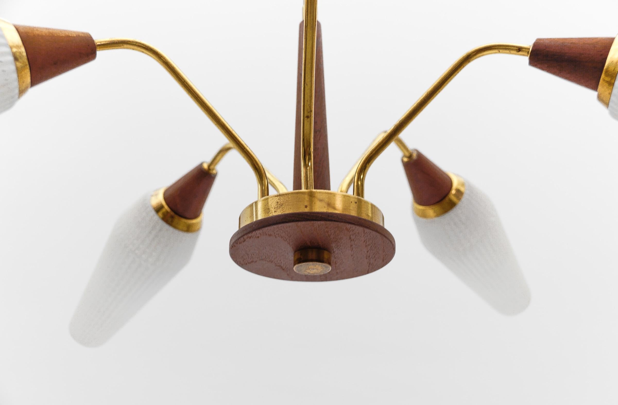 Ceiling 5-Light Sputnik Lamp in Teak, Brass and Glass, 1950s For Sale 4