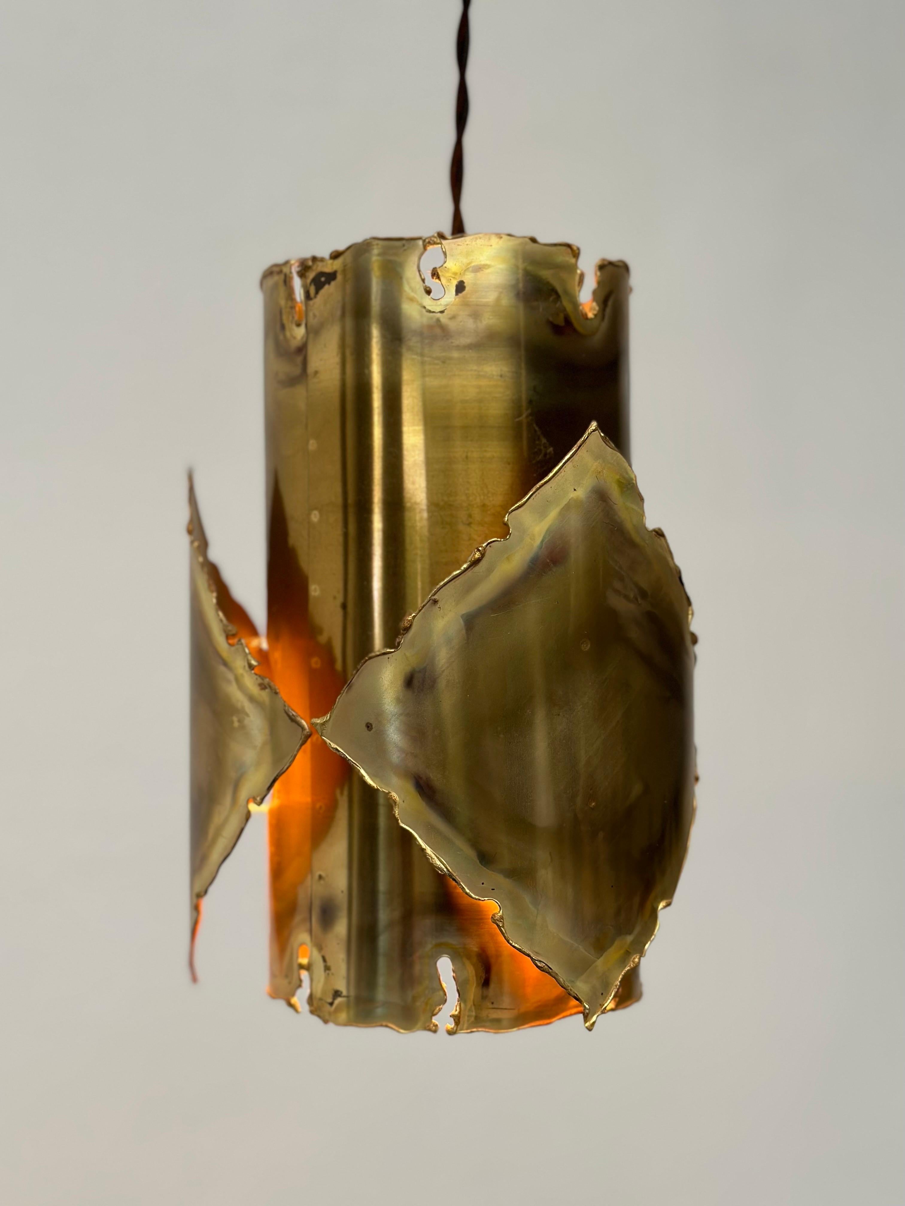 Danois Lampe de plafond brutaliste en laiton par Sven Aage Jensen pour Holm Sørensen, 1960s en vente