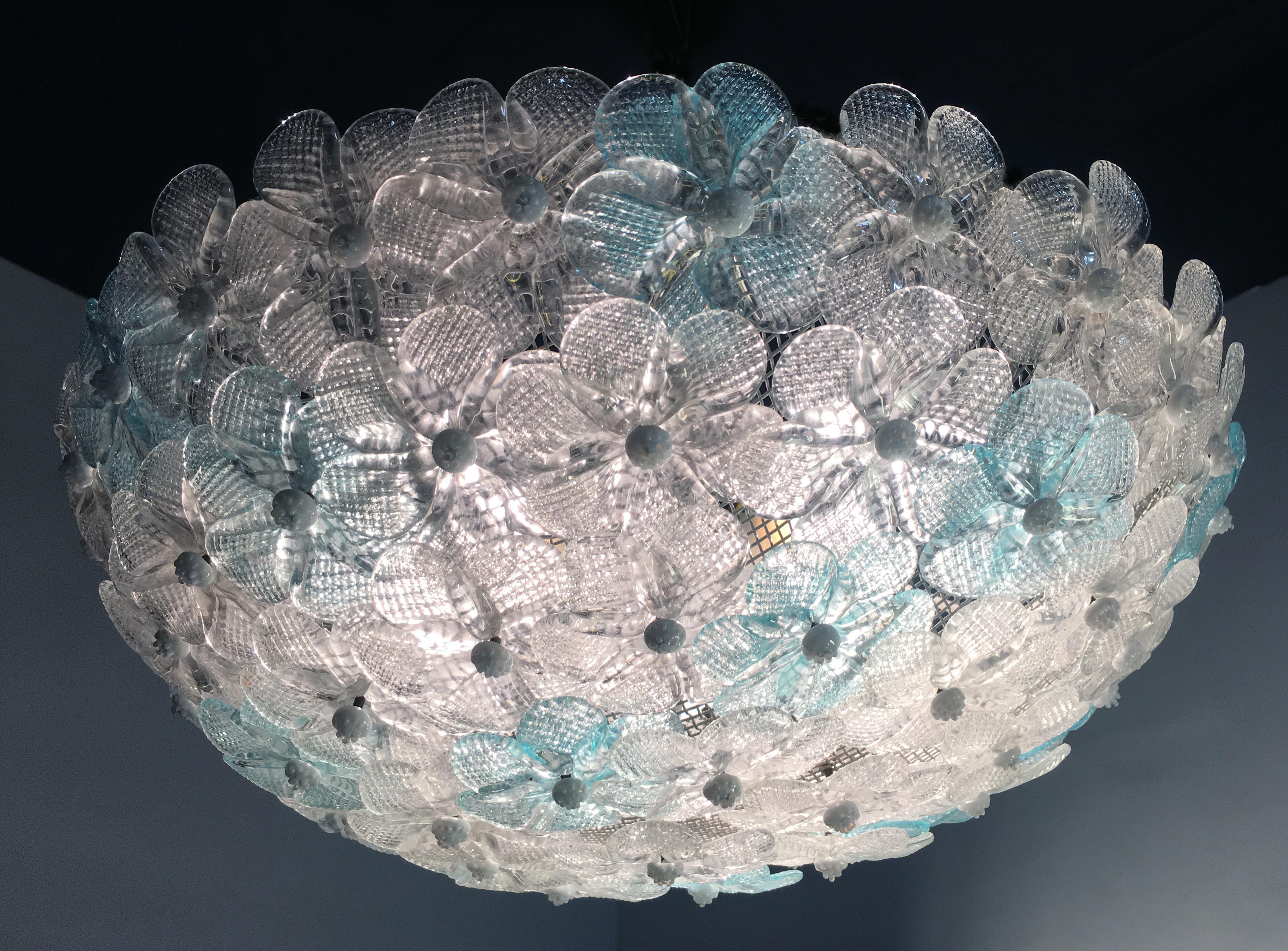 Ceiling Flowers Lamp by Barovier & Toso, Murano, 1950s In Excellent Condition In Budapest, HU