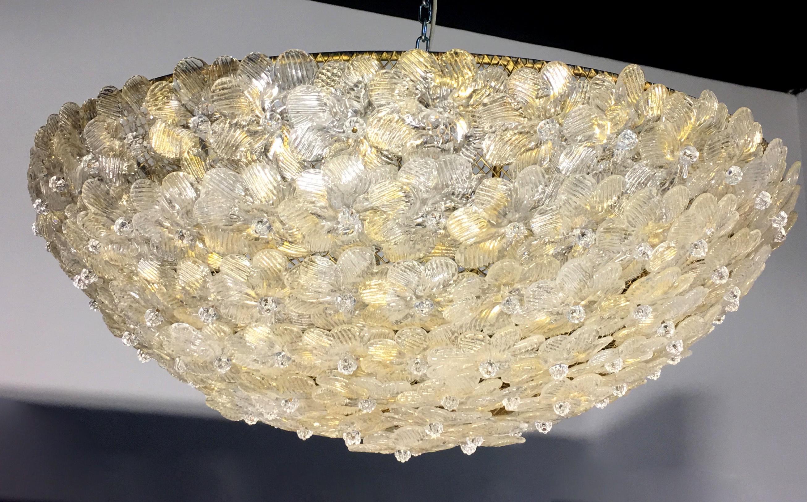 Lampe à fleurs de plafond par Barovier & Toso:: Murano:: 1980 Bon état - En vente à Budapest, HU
