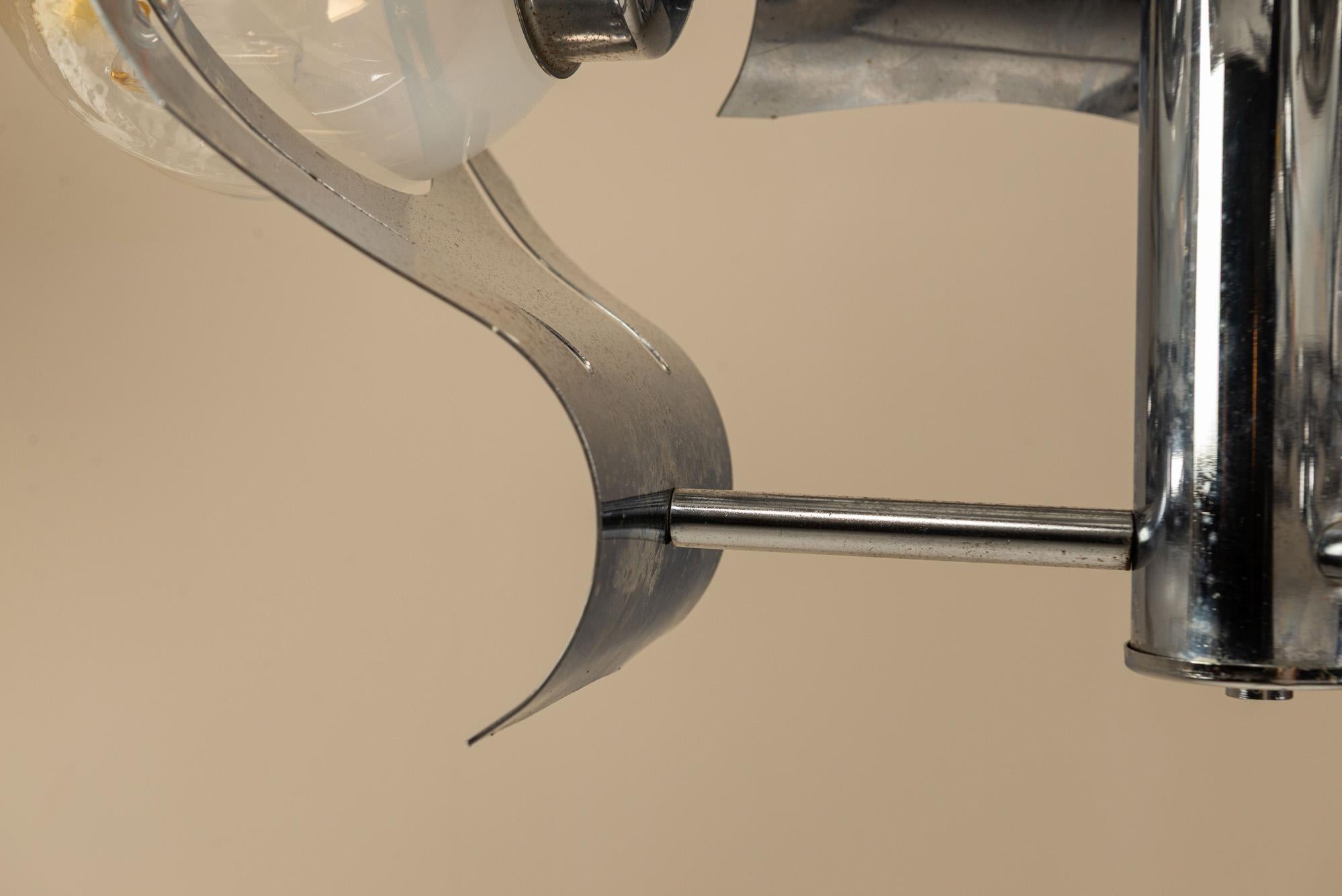 Lampada da soffitto attribuita a Mazzega in cromo e vetro, Italia anni '70 in vendita 3