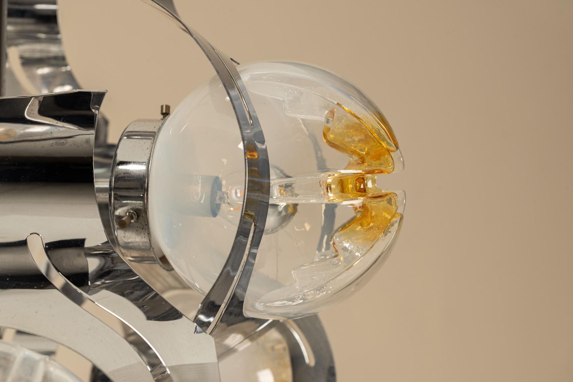 Lampada da soffitto attribuita a Mazzega in cromo e vetro, Italia anni '70 in vendita 1