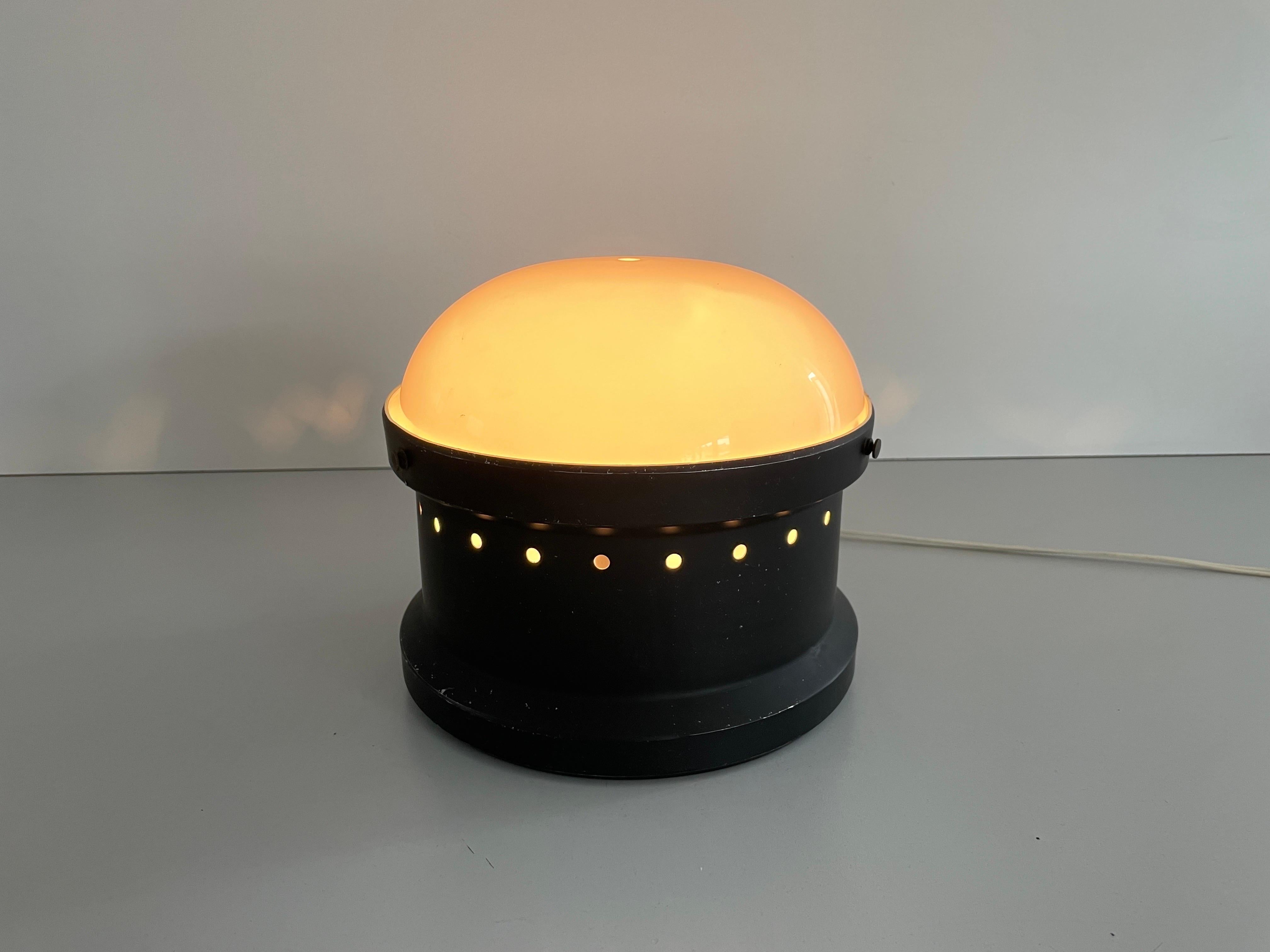 Plafonnier de Gianemilio, Pietro et Anna Monti pour Kartell, années 1960, Italie en vente 4