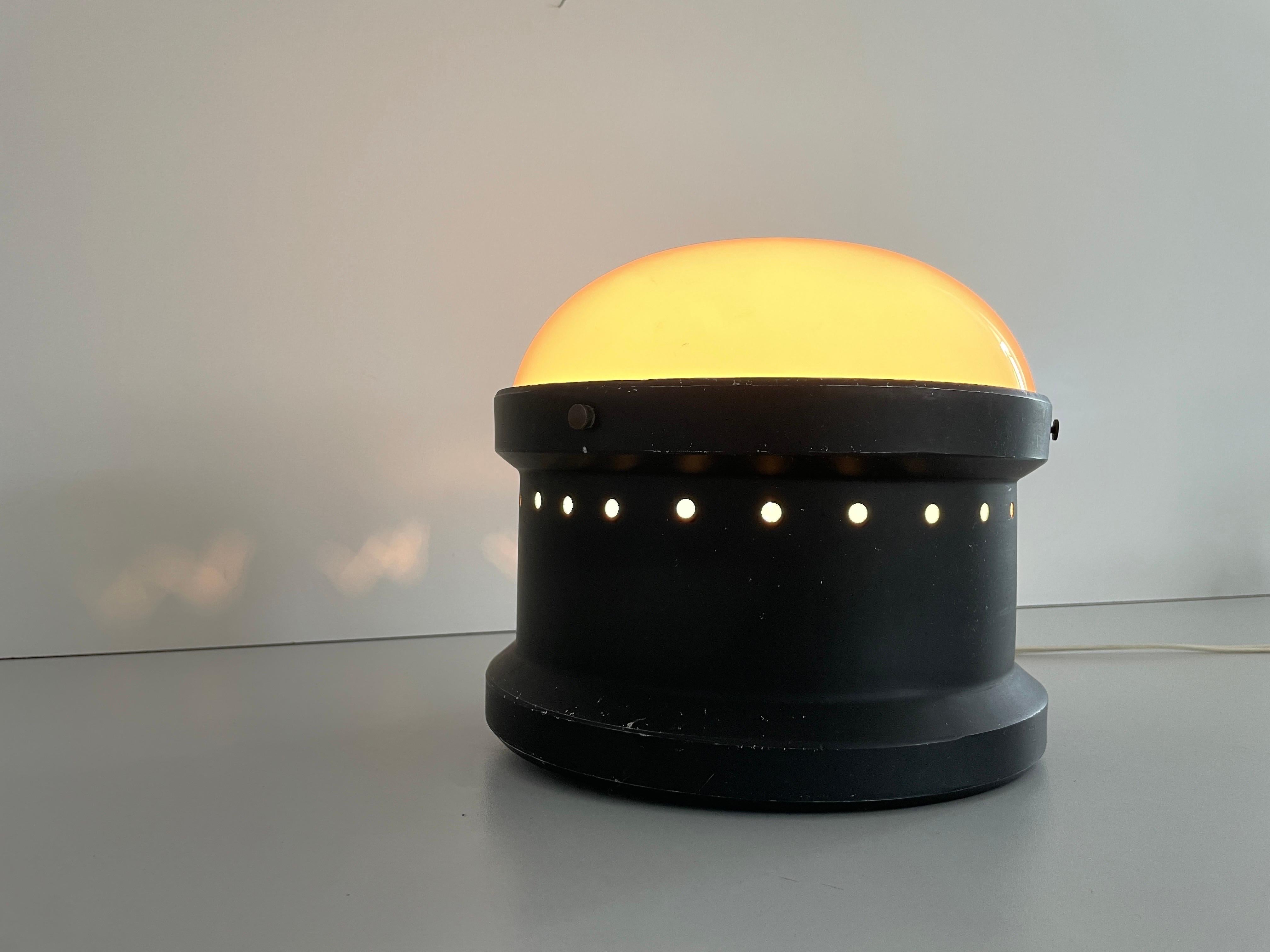 Plafonnier de Gianemilio, Pietro et Anna Monti pour Kartell, années 1960, Italie en vente 6