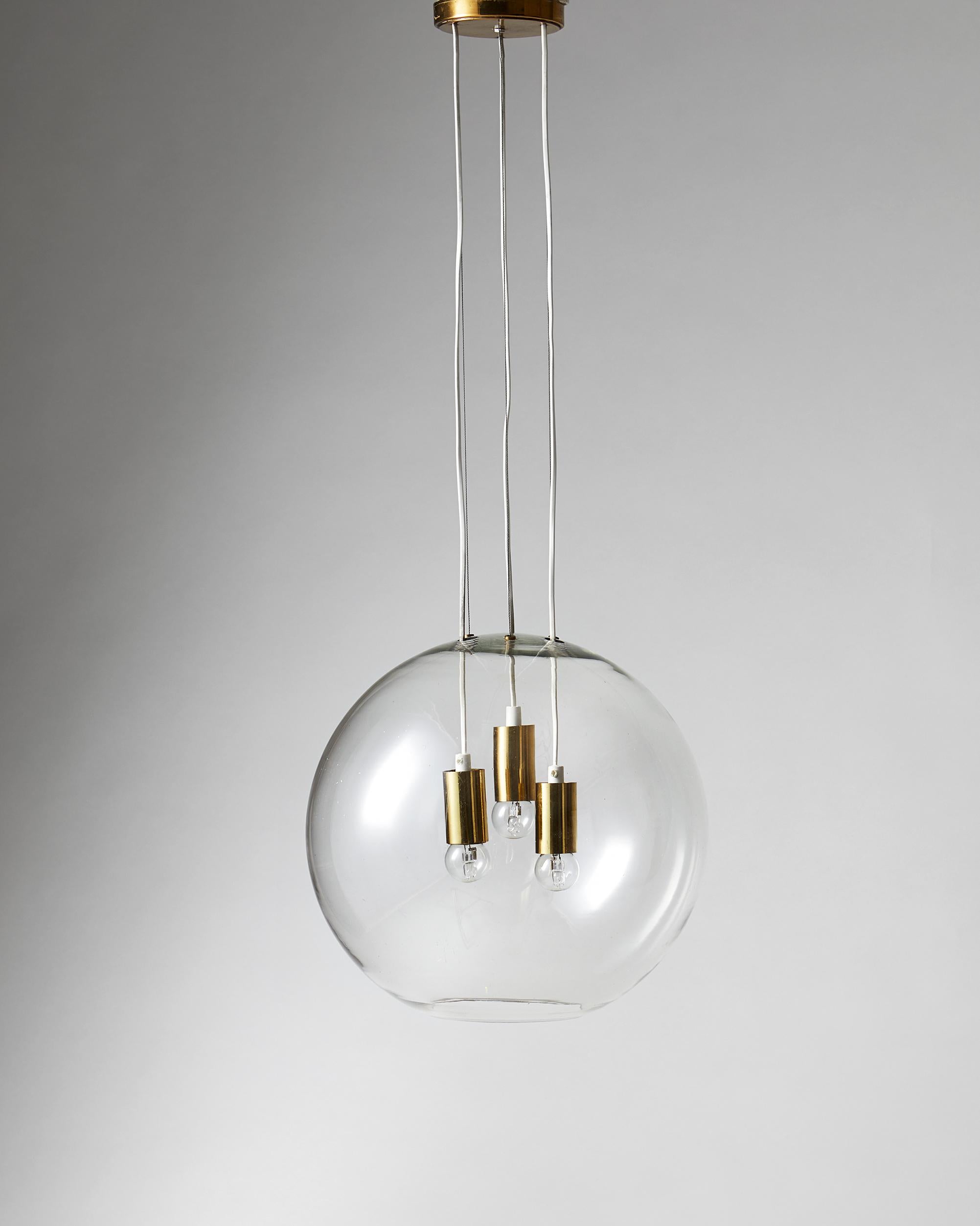 Sweden, 1960s.
Glass and brass

Measures: H 100 cm/ 3' 4