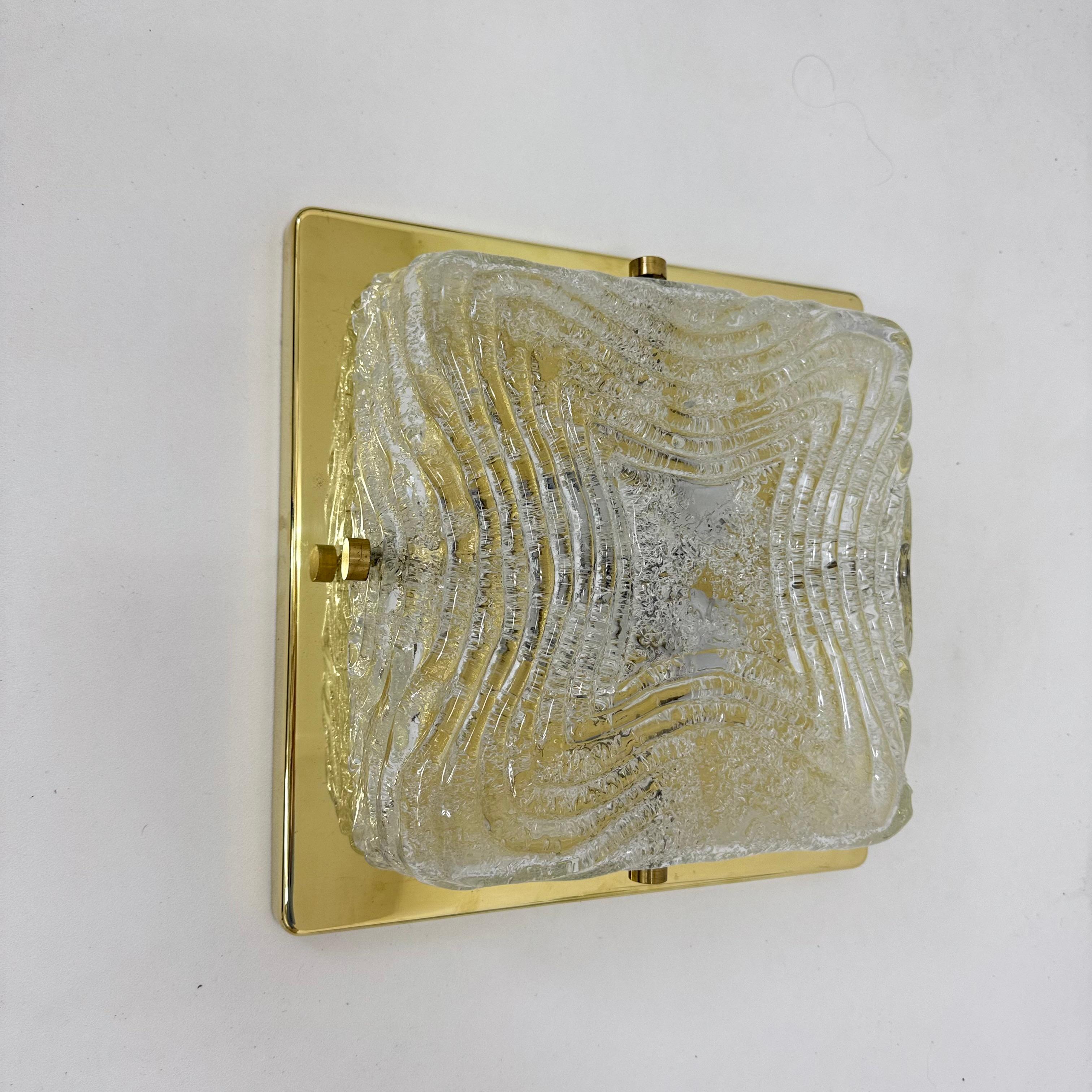 Lámpara de techo empotrable de cristal de Murano y latón de Hillebrand , años 70 Latón en venta