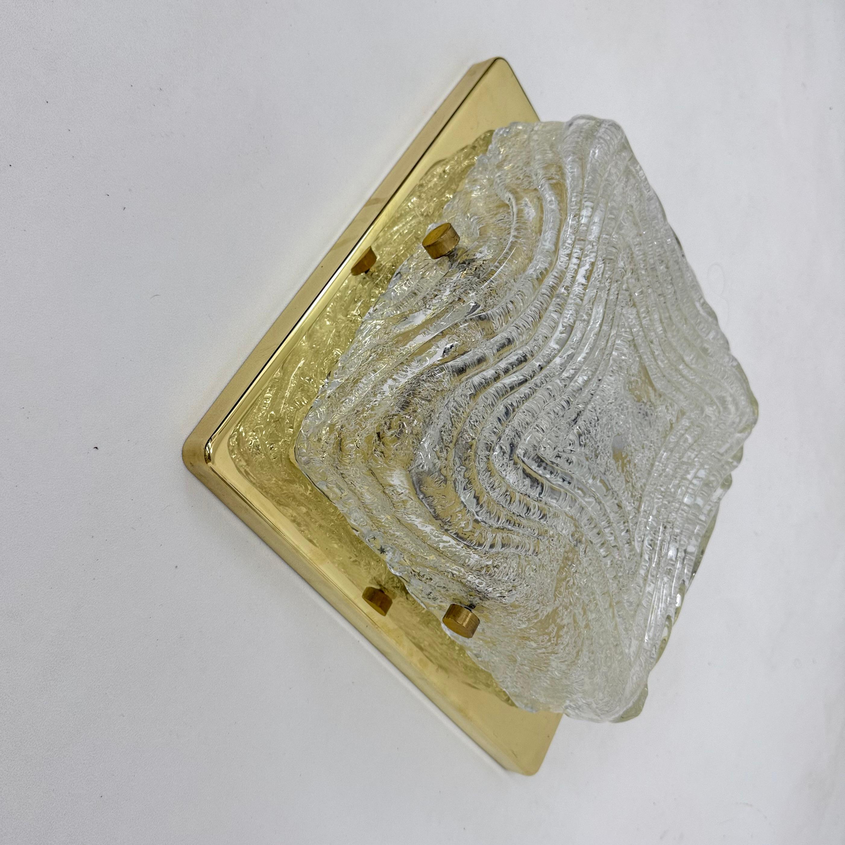 Lámpara de techo empotrable de cristal de Murano y latón de Hillebrand , años 70 en venta 3