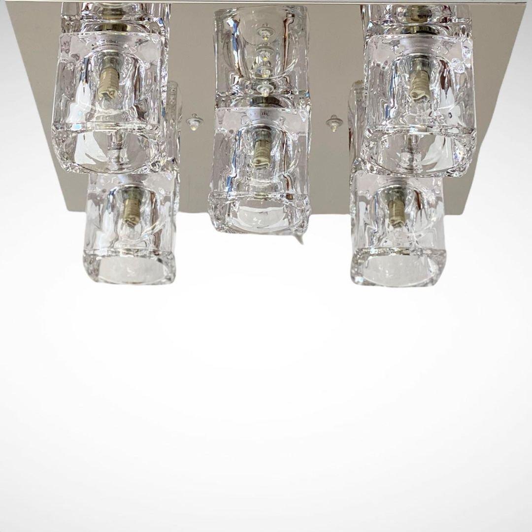 Ceiling Lamp from Trio Lighting, Germany, 2000s. Ice Cube LED Ceiling Light Chrome Glass 5-Flames. Flush Ceiling Fitting. Modernist Flush Lighting.

An exquisite model of the ceiling lamp from the German company Trio Leuchten, perfect for