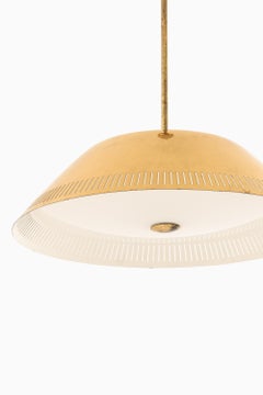 Lampada da soffitto in ottone e vetro di Lisa Johansson-Pape, anni '50