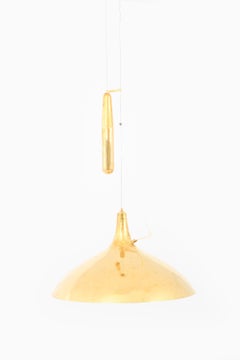 Plafonnier en laiton et verre par Paavo Tynell, années 1950