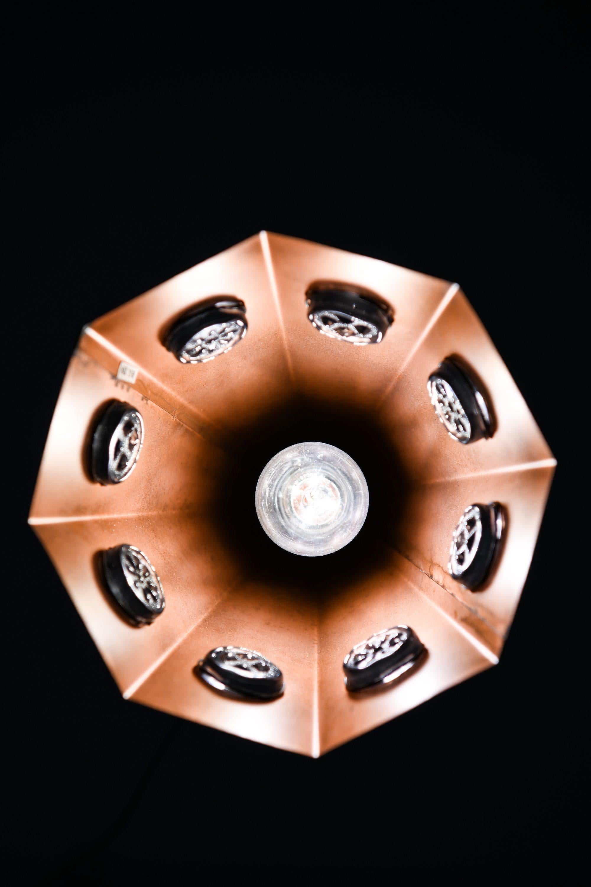 Rame Lampada da soffitto in rame e vetro di Erik Höglund, anni '60 in vendita