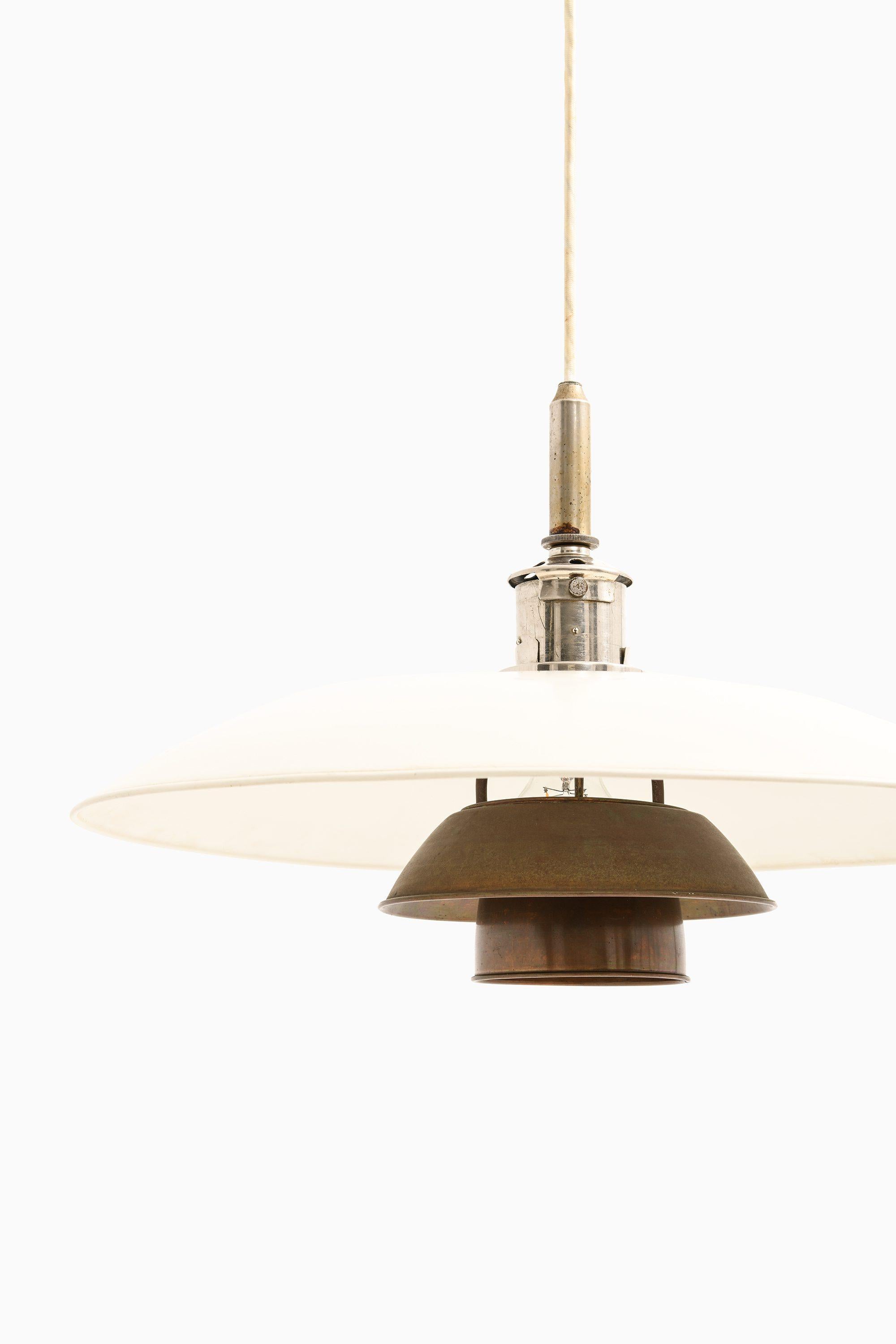 Danois Plafonnier en cuivre et douille nickelée de Poul Henningsen, 1928 en vente