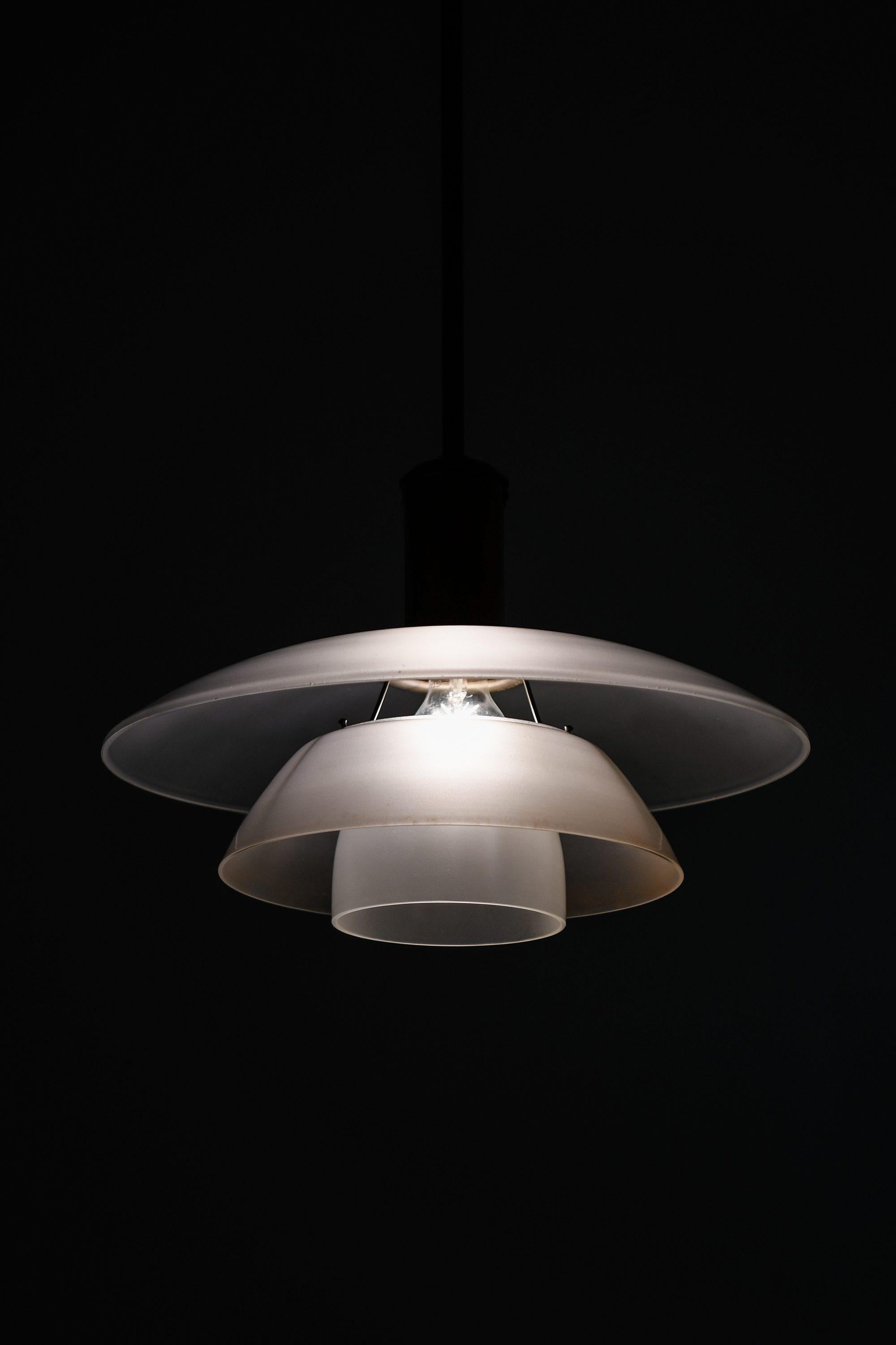 Ceiling Lamp in Copper-Plated Brass and Frosted Glass by Poul Henningsen, 1930's For Sale 3