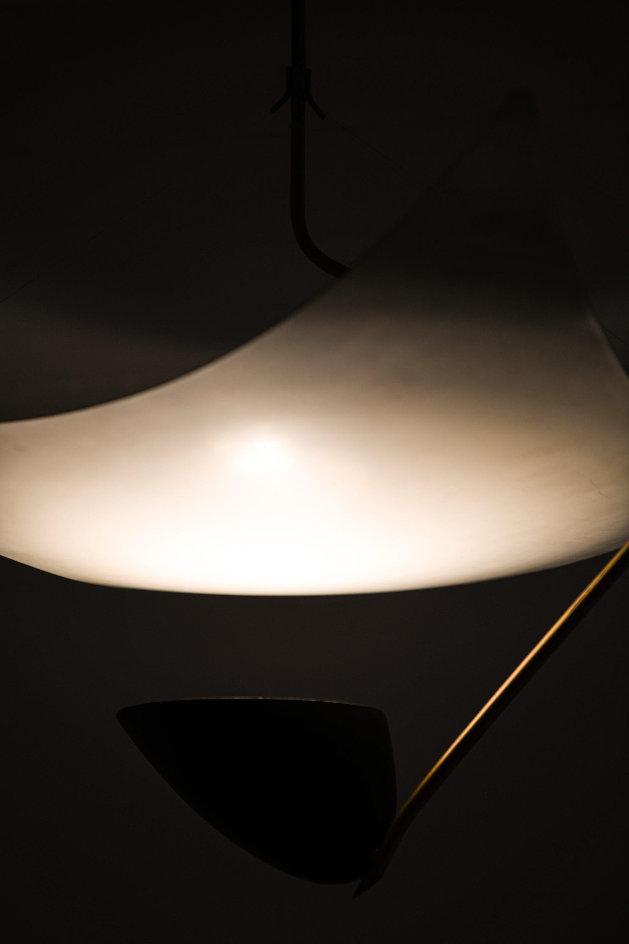Swedish Ceiling Lamp in Lacquered Metal, Nylon Threads and Brass by Angelo Lelii, 1950's For Sale