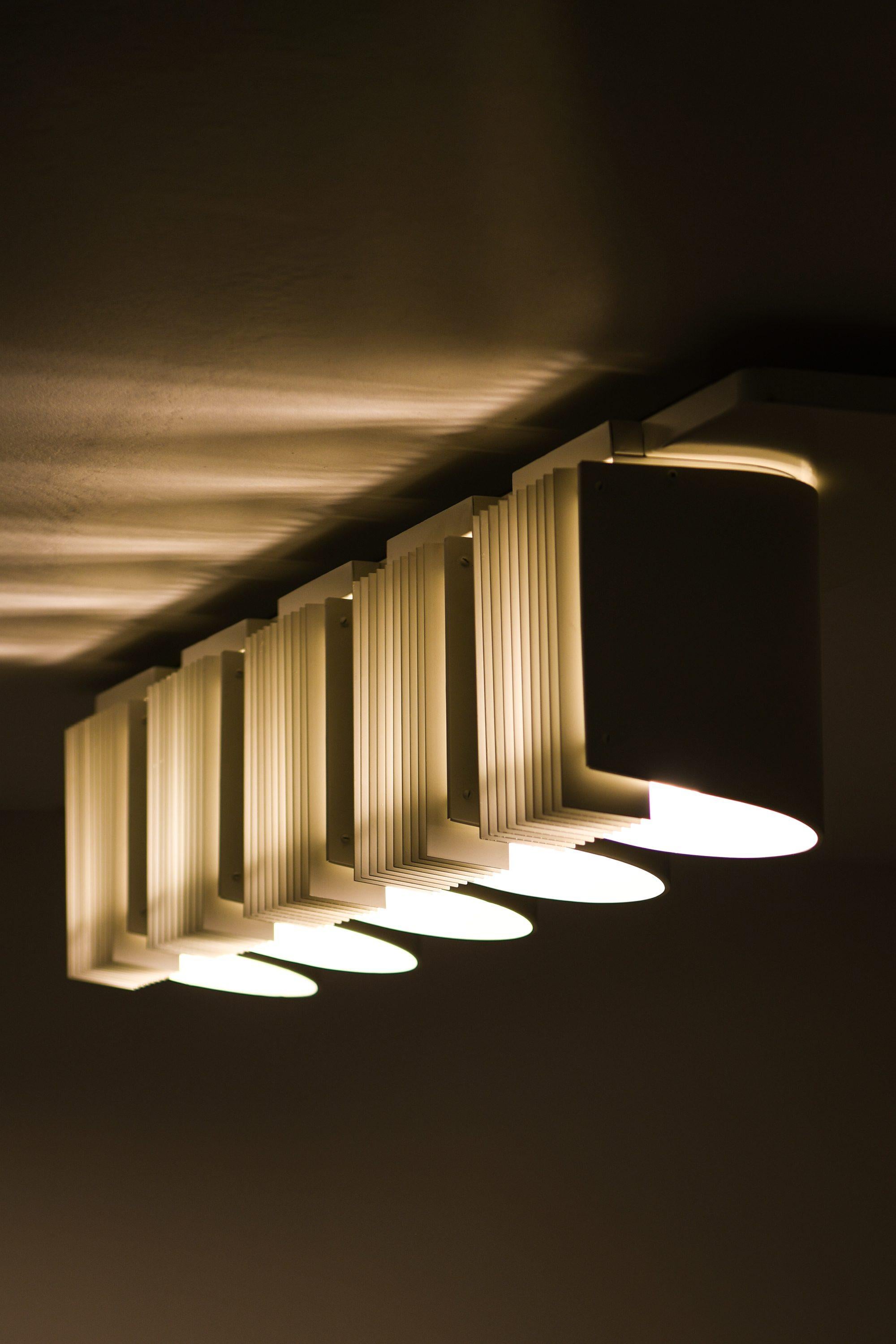 Ceiling Lamp in White Painted Metal by Alvar Aalto, 1950's In Good Condition In Limhamn, Skåne län