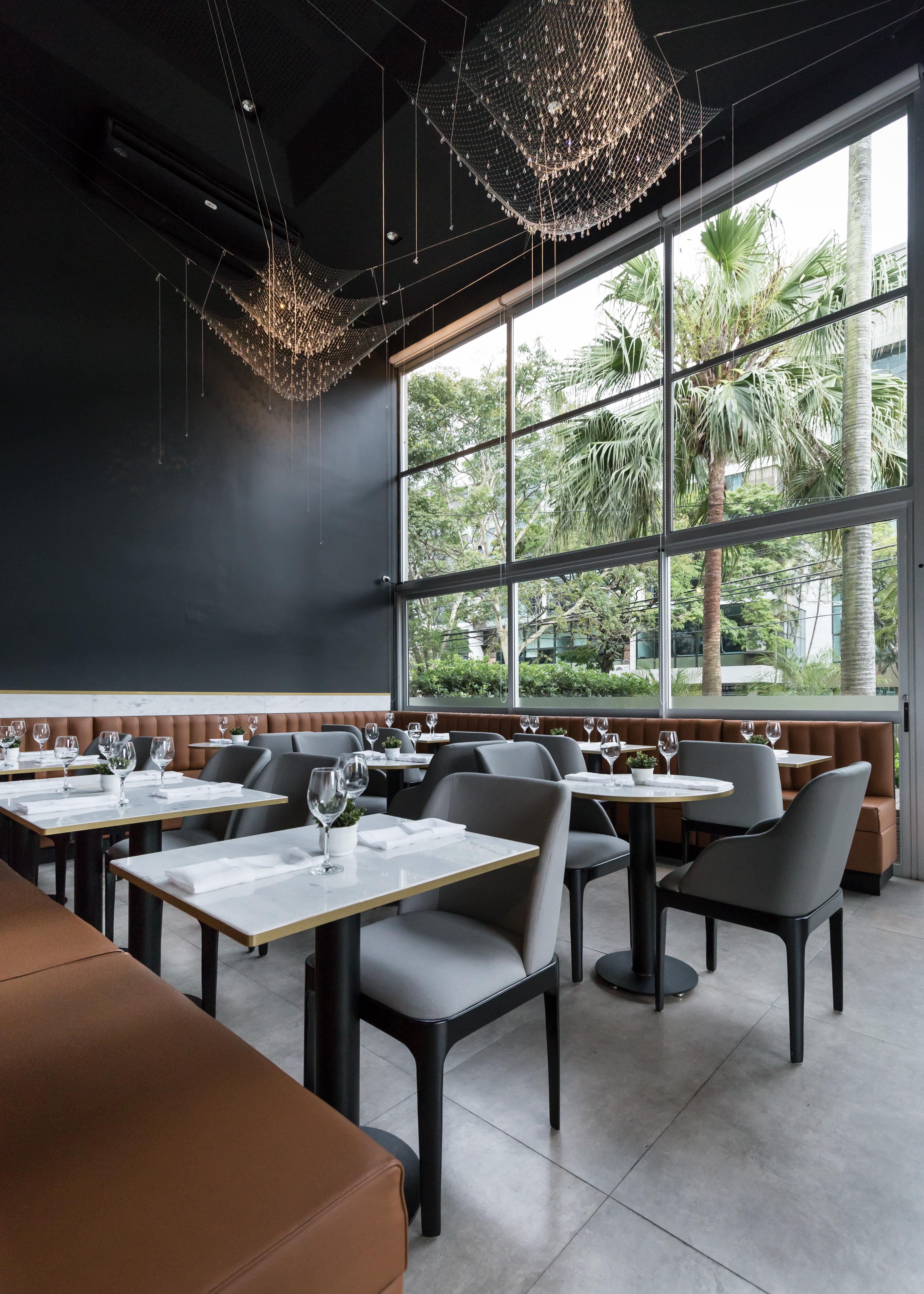 XXI secolo e contemporaneo Lampada da soffitto Ingo Maurer Lacrime del Pescatore in vendita