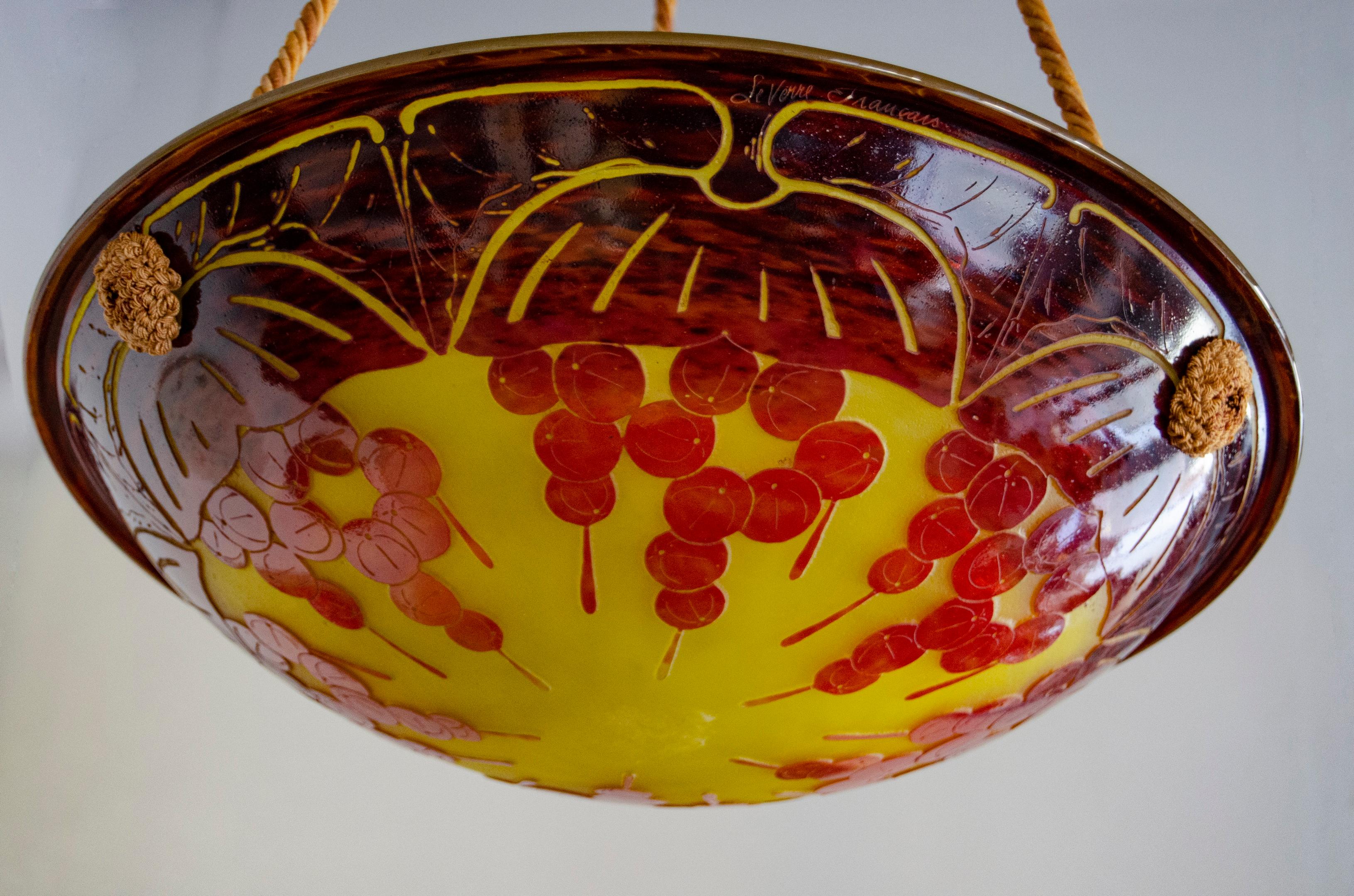 Ceiling light Leverre Francais (orange)
art deco period electrified 220 w
perfect condition origin France.
Charles Schneider was an Art Deco glass artist, born in Elzas, Germany, in 1881. Schneider later moved to Nancy, one of the most important