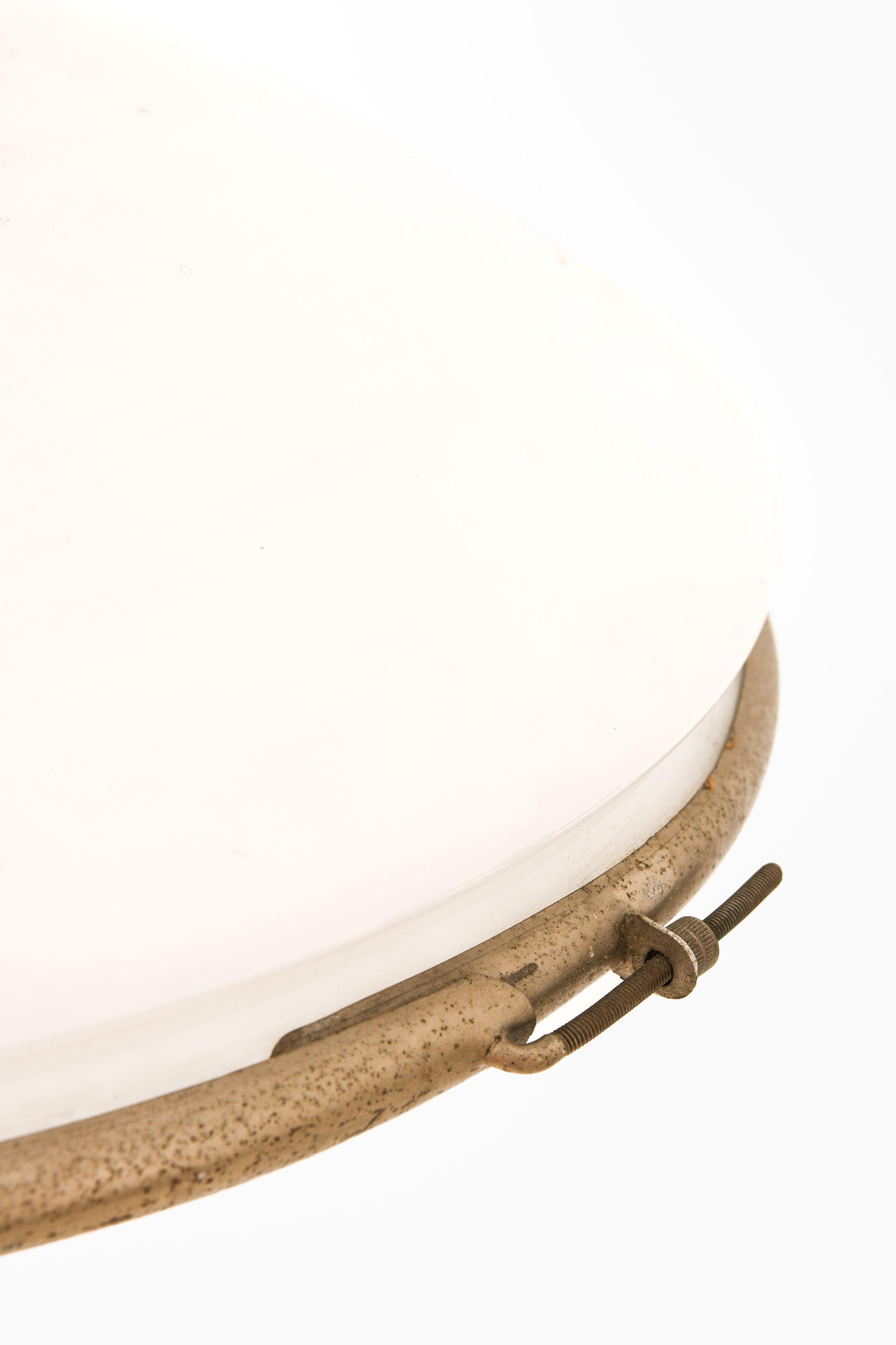 Lampada da soffitto Megaphos in metallo nichelato di C.F. Otto Müller, 1932 In condizioni buone in vendita a Limhamn, Skåne län