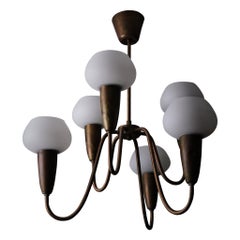 Chandeliers and Pendants
