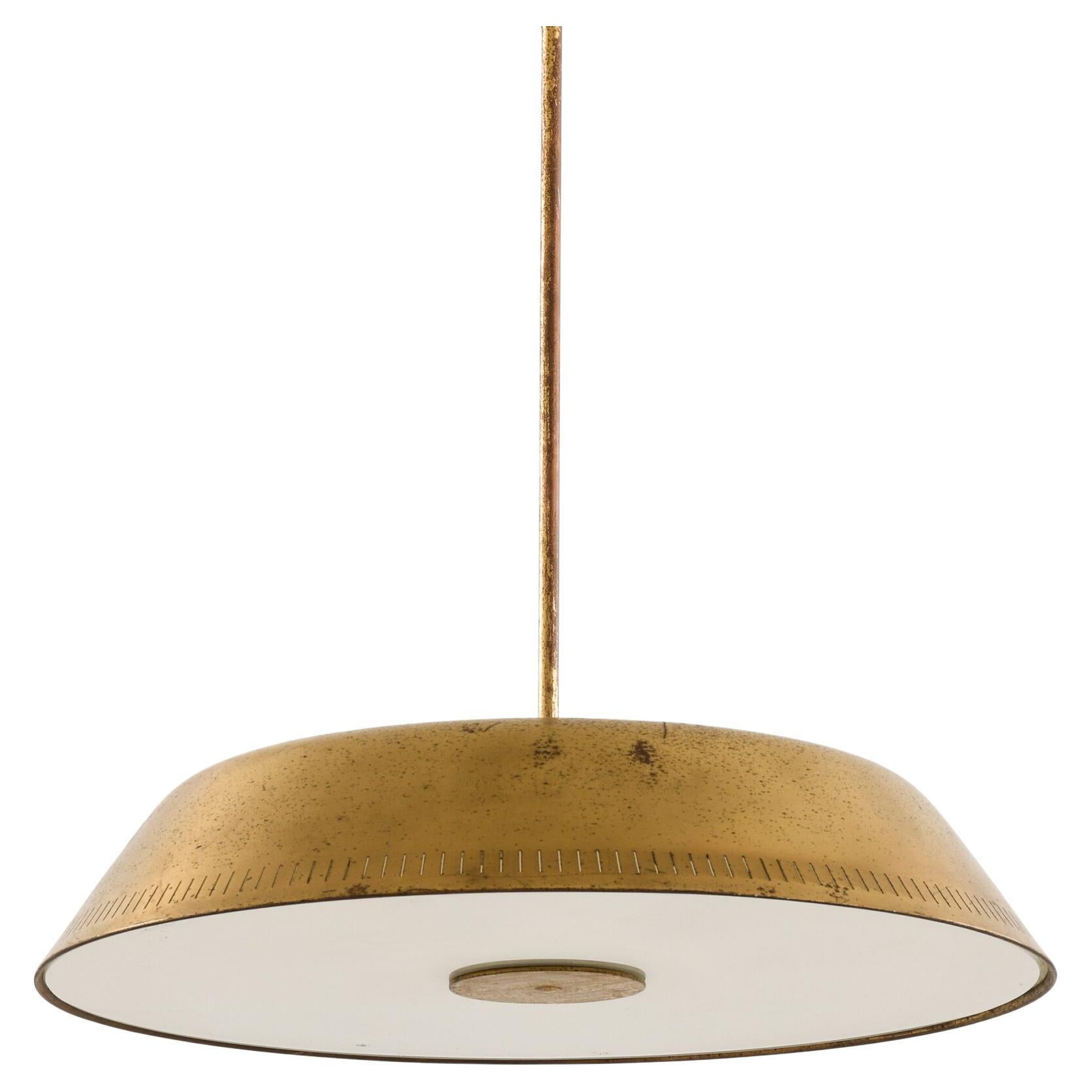 Lámpara de techo, Model No. 11326, de latón, de Harald Notini, década de 1940