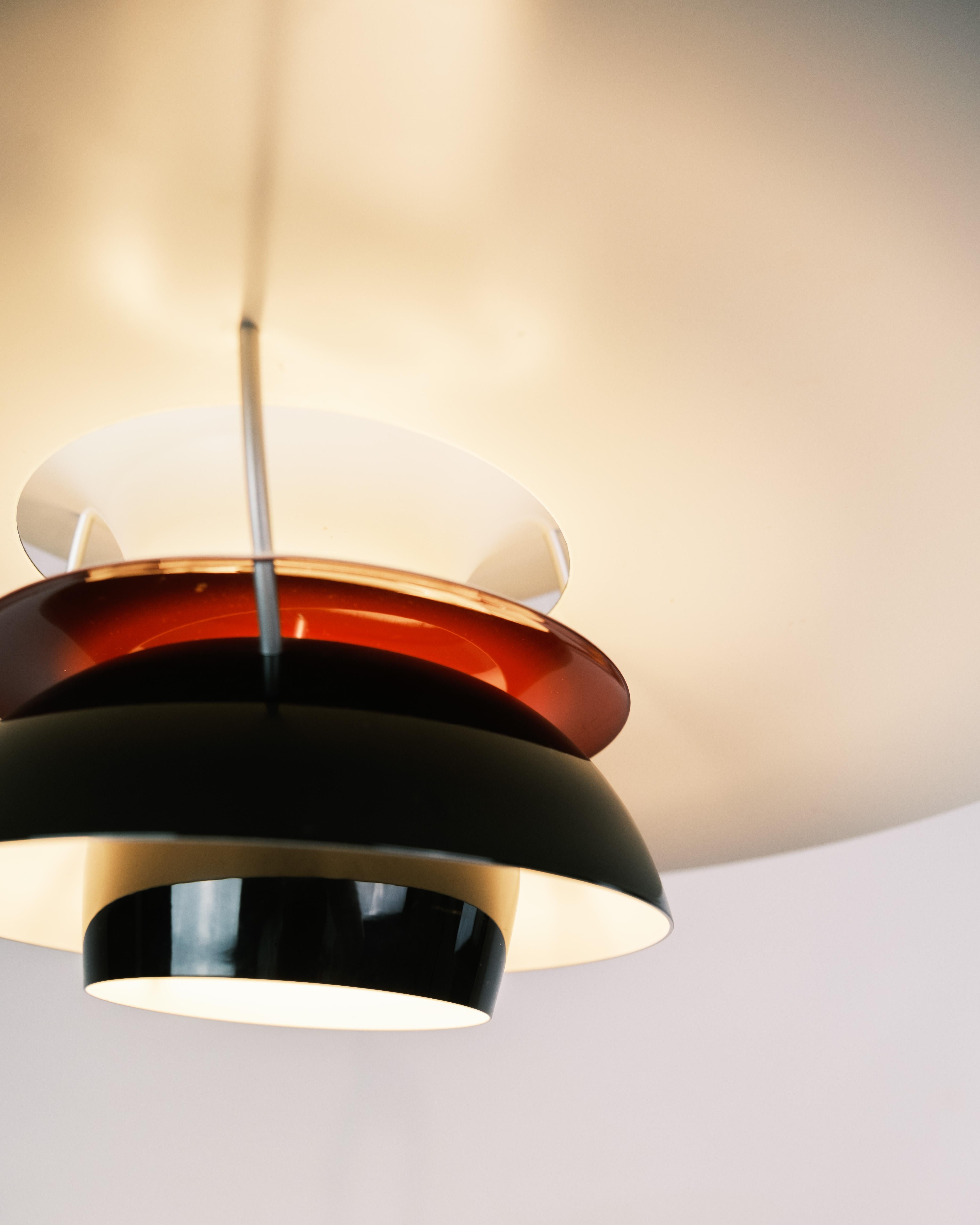 XXI secolo e contemporaneo Lampada da soffitto Model PH5 in nero di Poul Henningsen per Louis Poulsen in vendita