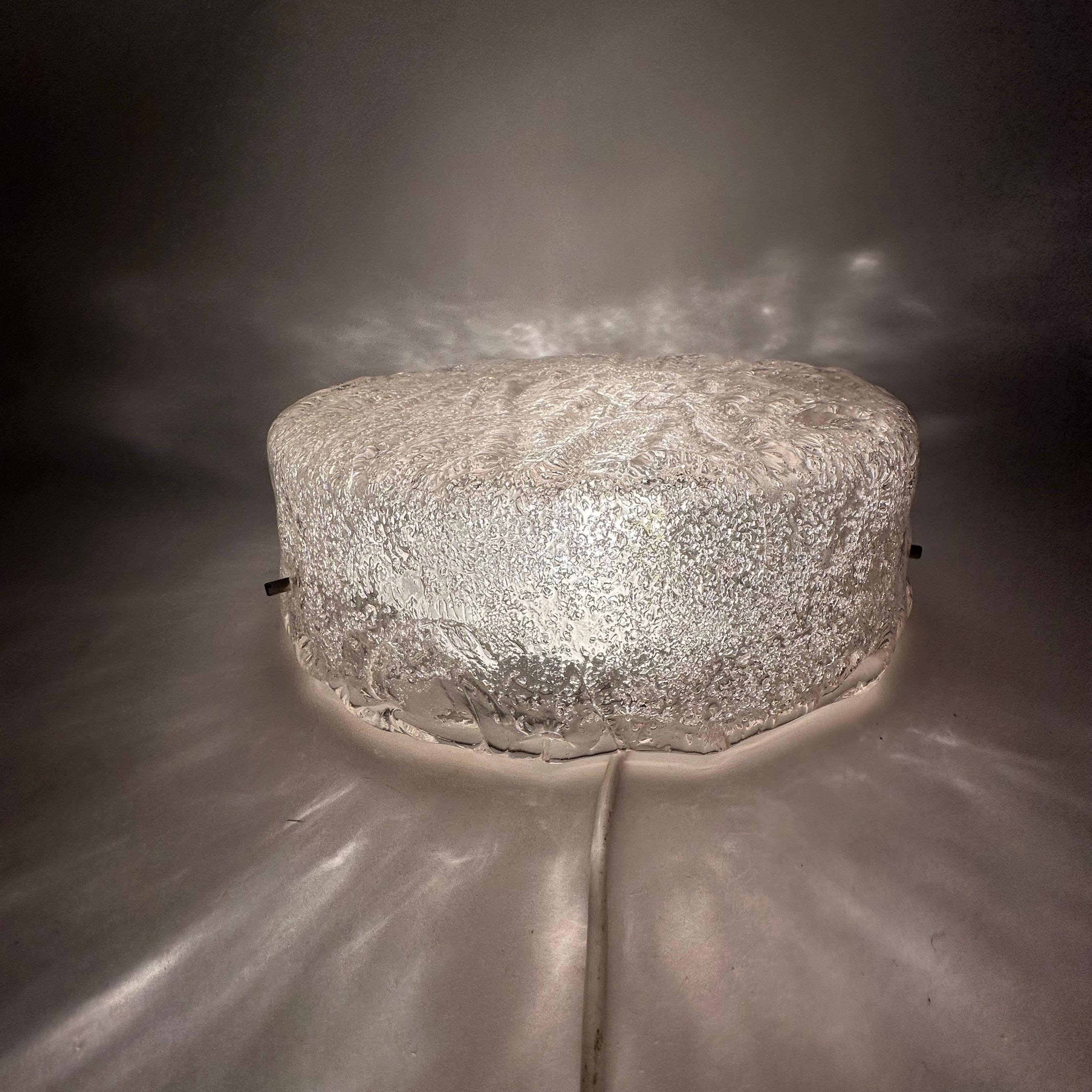 Ceiling lamp Murano glass , 1970 In Good Condition For Sale In Delft, NL