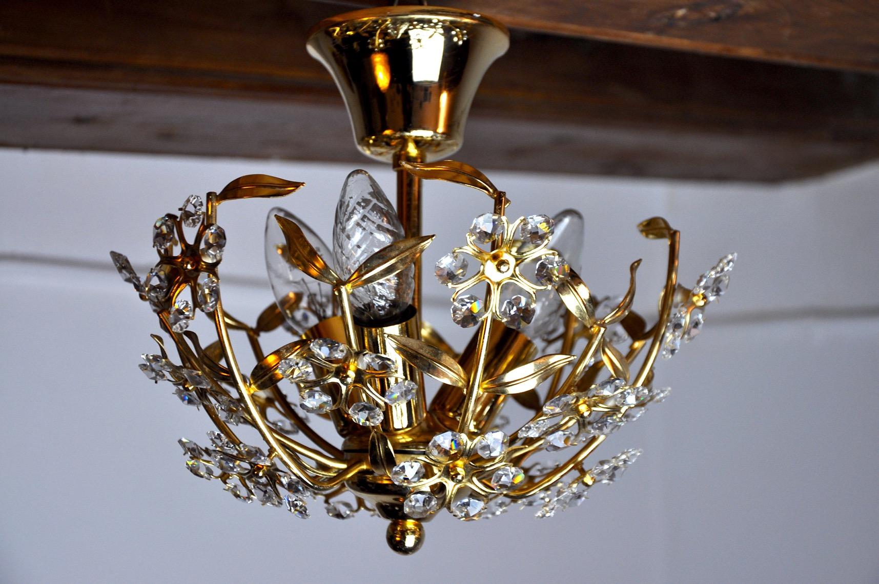 Hollywood Regency Ceiling Lamp Oscar Torlasco for Stilkronen, Cut Glass, Italy, 1980 For Sale