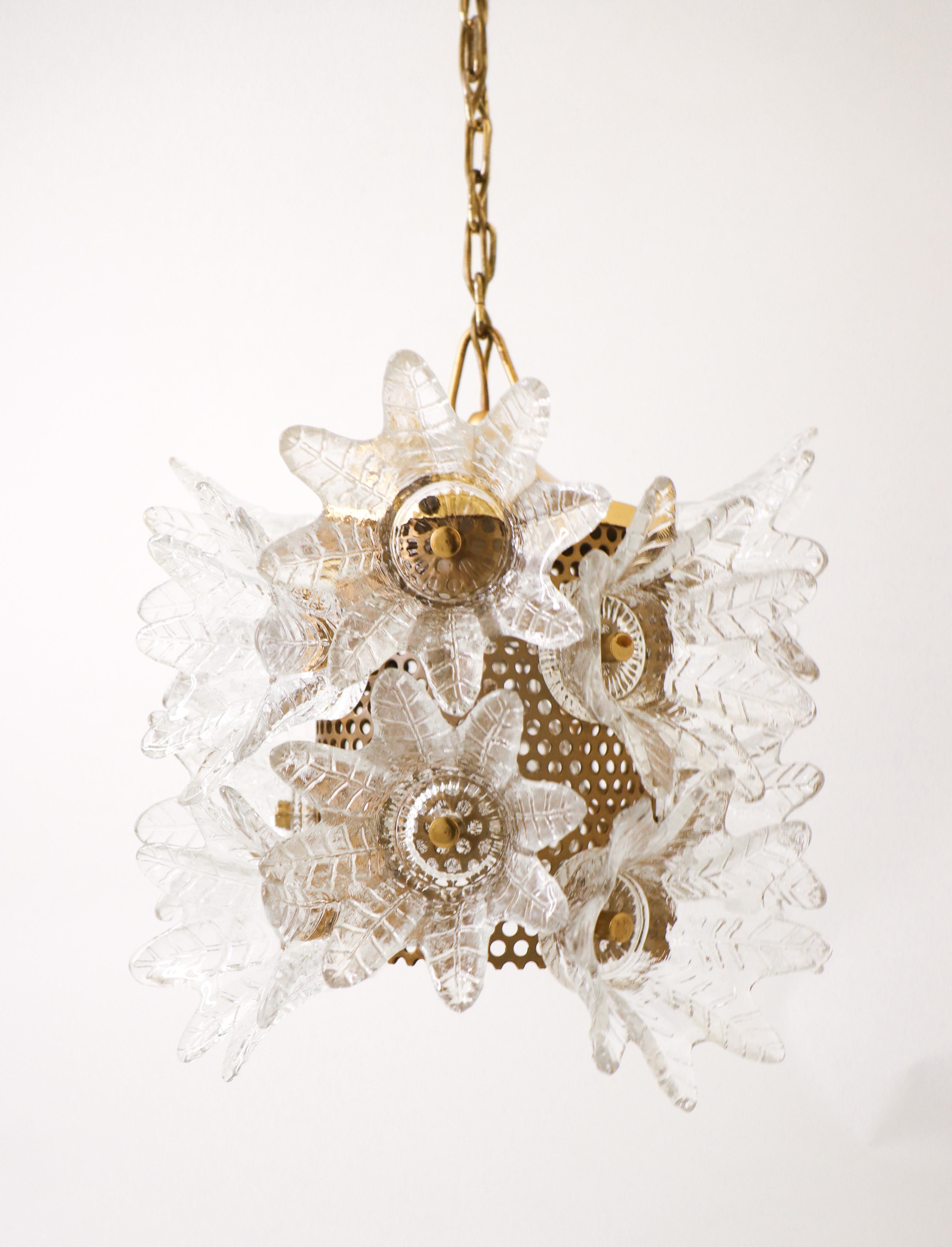 Ceiling Lamp / Pendant - Orrefors - Brass and glass flowers - 1960s In Good Condition For Sale In Stockholm, SE
