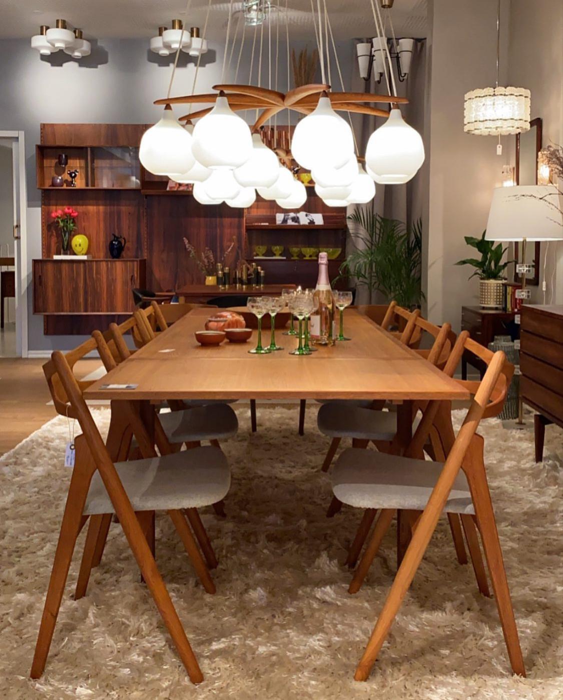 Svedese Lampada da soffitto in teak a 8 bracci di Uno & Östen Kristiansson Luxus, Vittsjö, Svezia 1950s in vendita