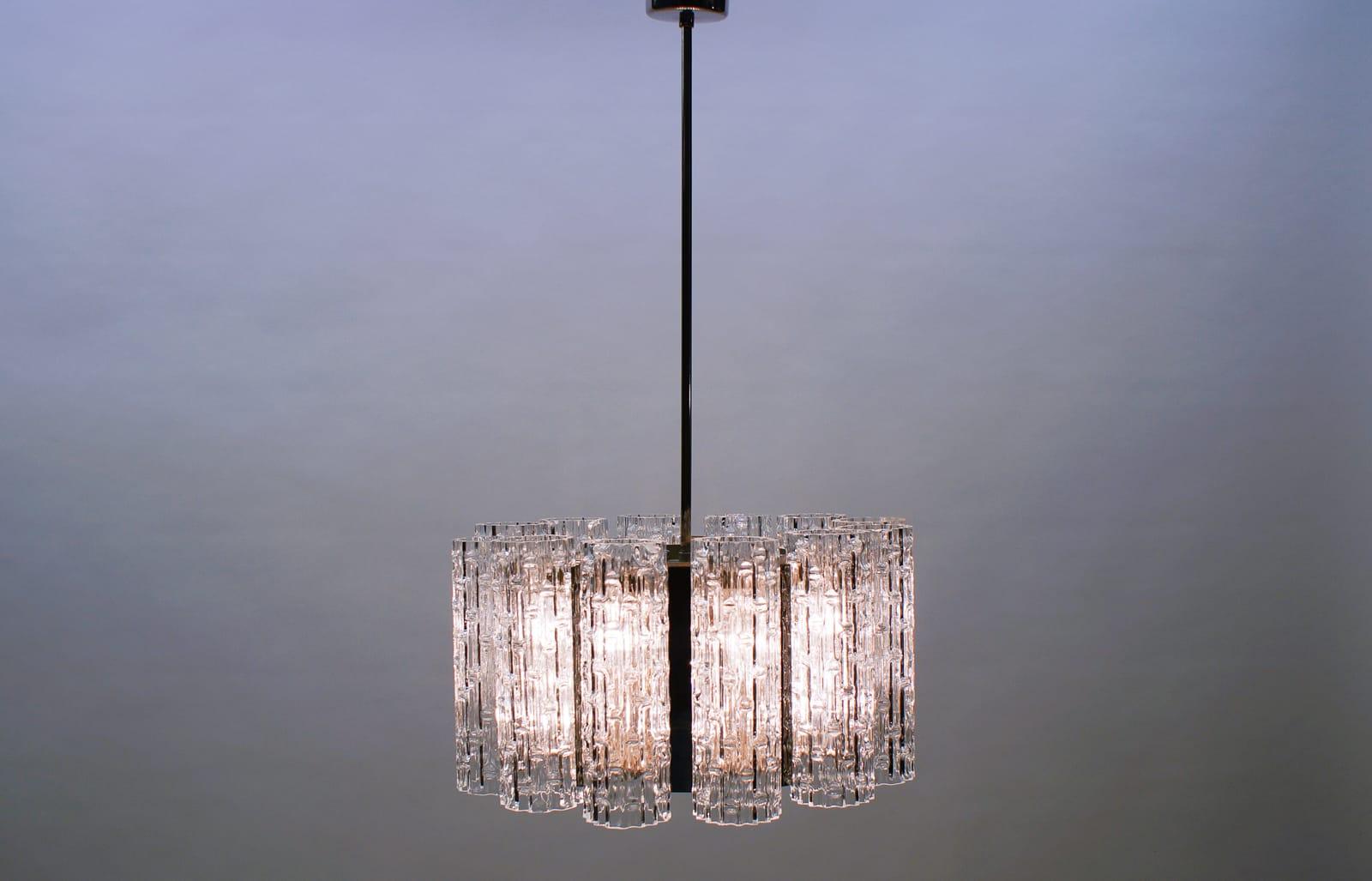 Mid-Century moderno Lampada da soffitto con 12 paralumi in vetro testurizzato, Kaiser Leuchten Germania, anni '60 in vendita
