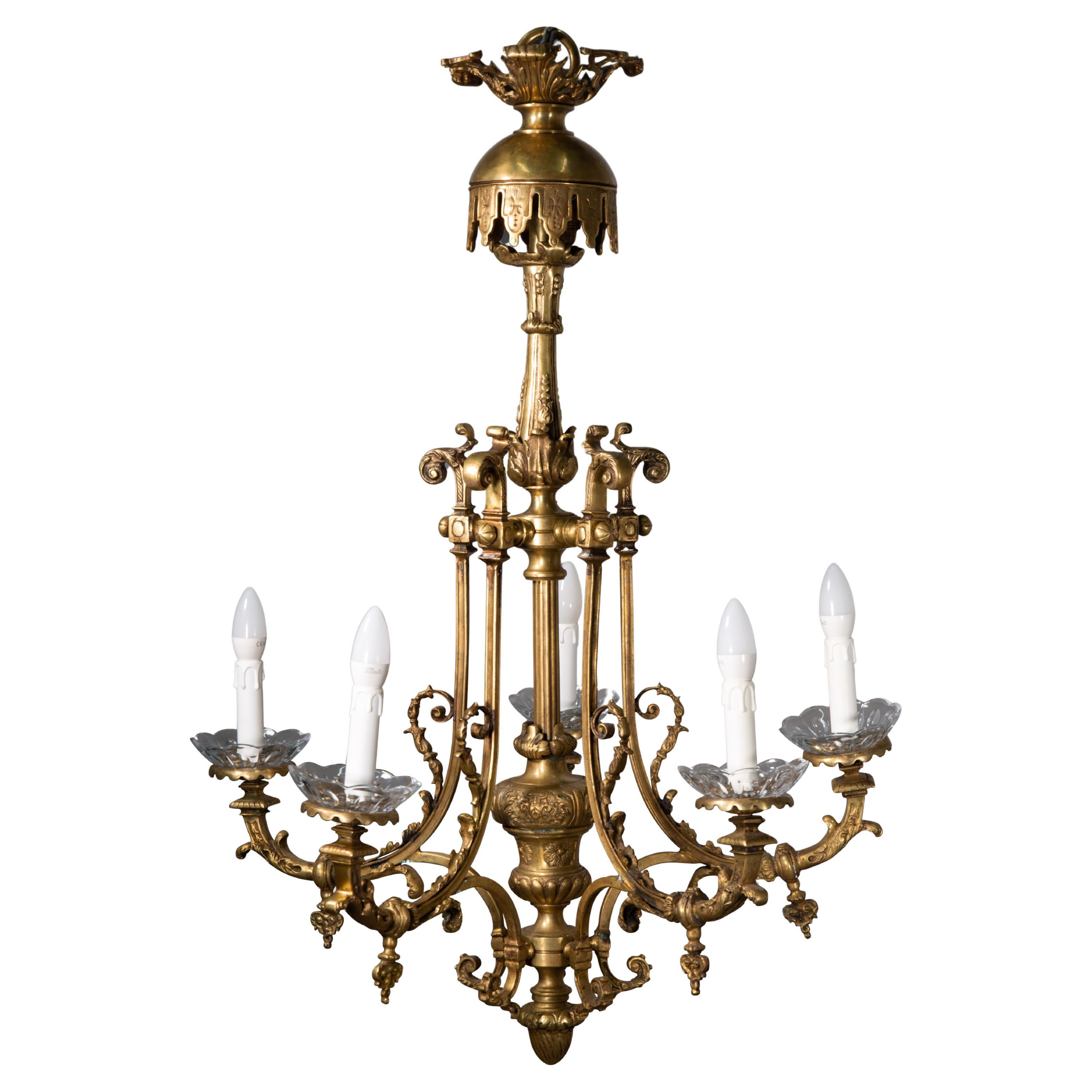 Lámpara de techo de seis luces. Bronce con acabado antiguo y cristal. en venta