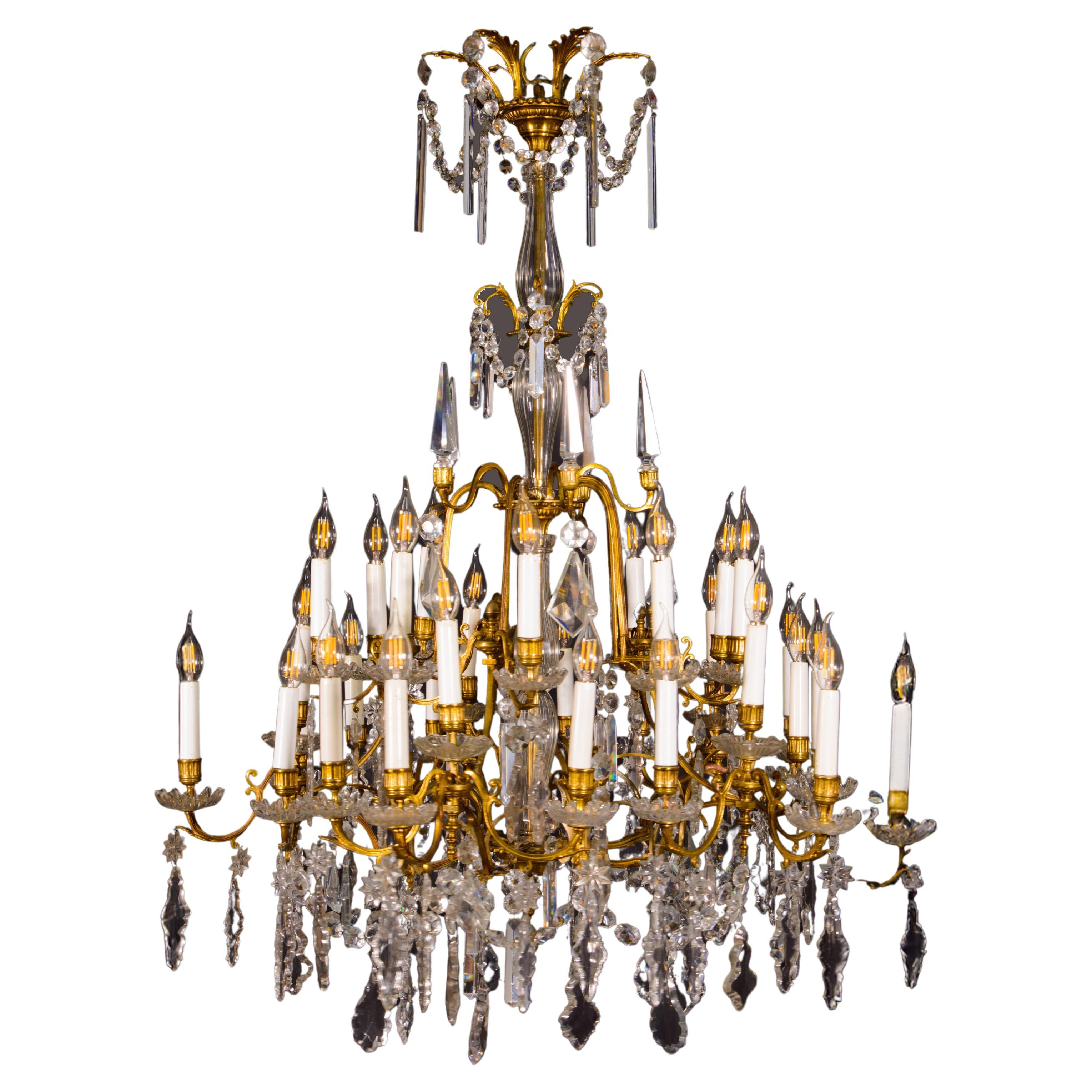 Lampada da soffitto con trenta luci. Bronzo, vetro. XIX secolo. in vendita