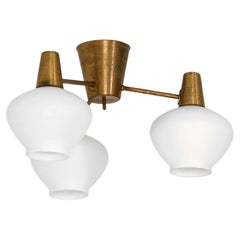 Lampade da soffitto in ottone e vetro opalino di Hans Bergström, anni '40