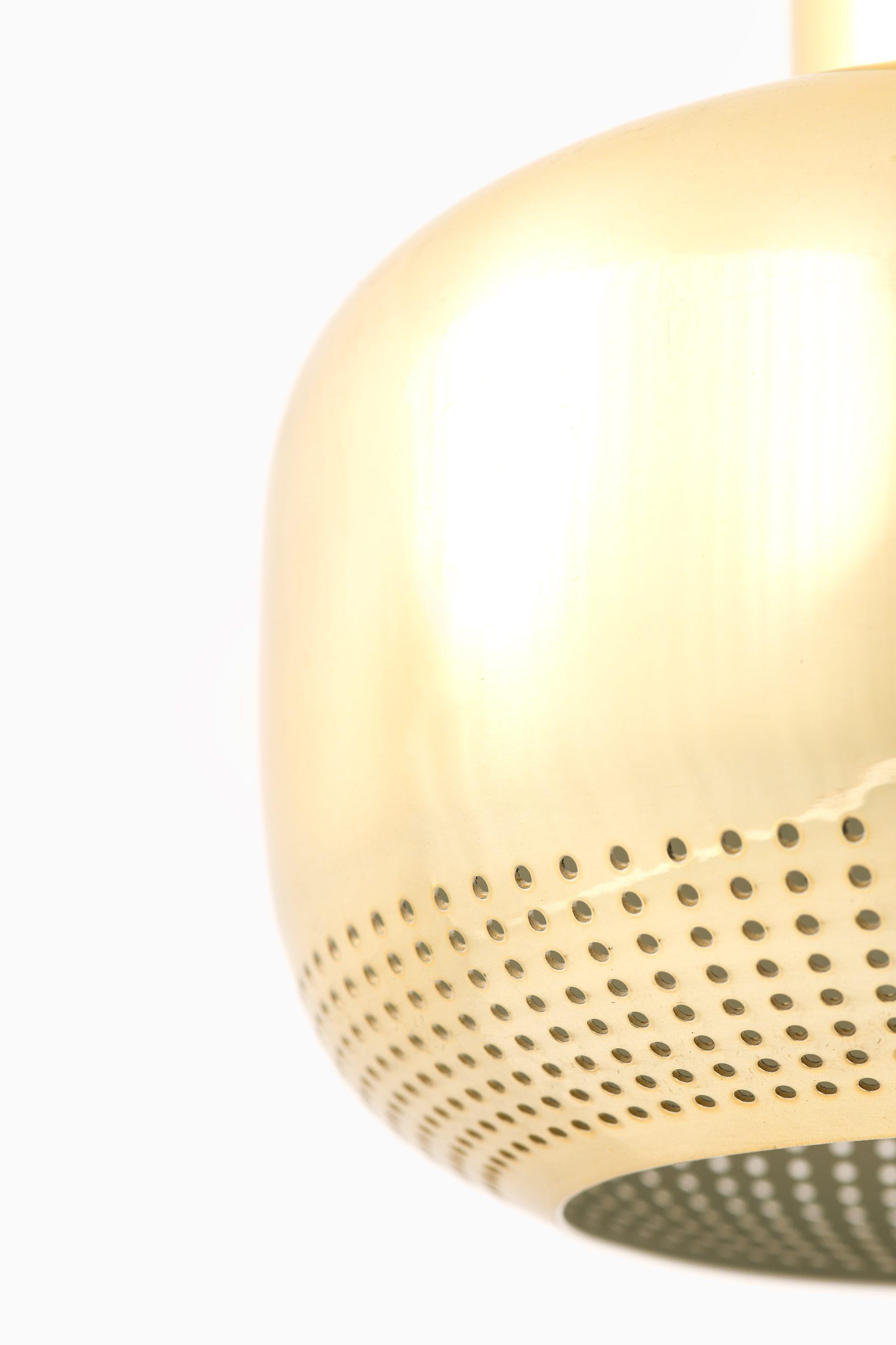 Mid-Century moderno Lampade da soffitto in ottone di Vilhelm Lauritzen, 1956 in vendita