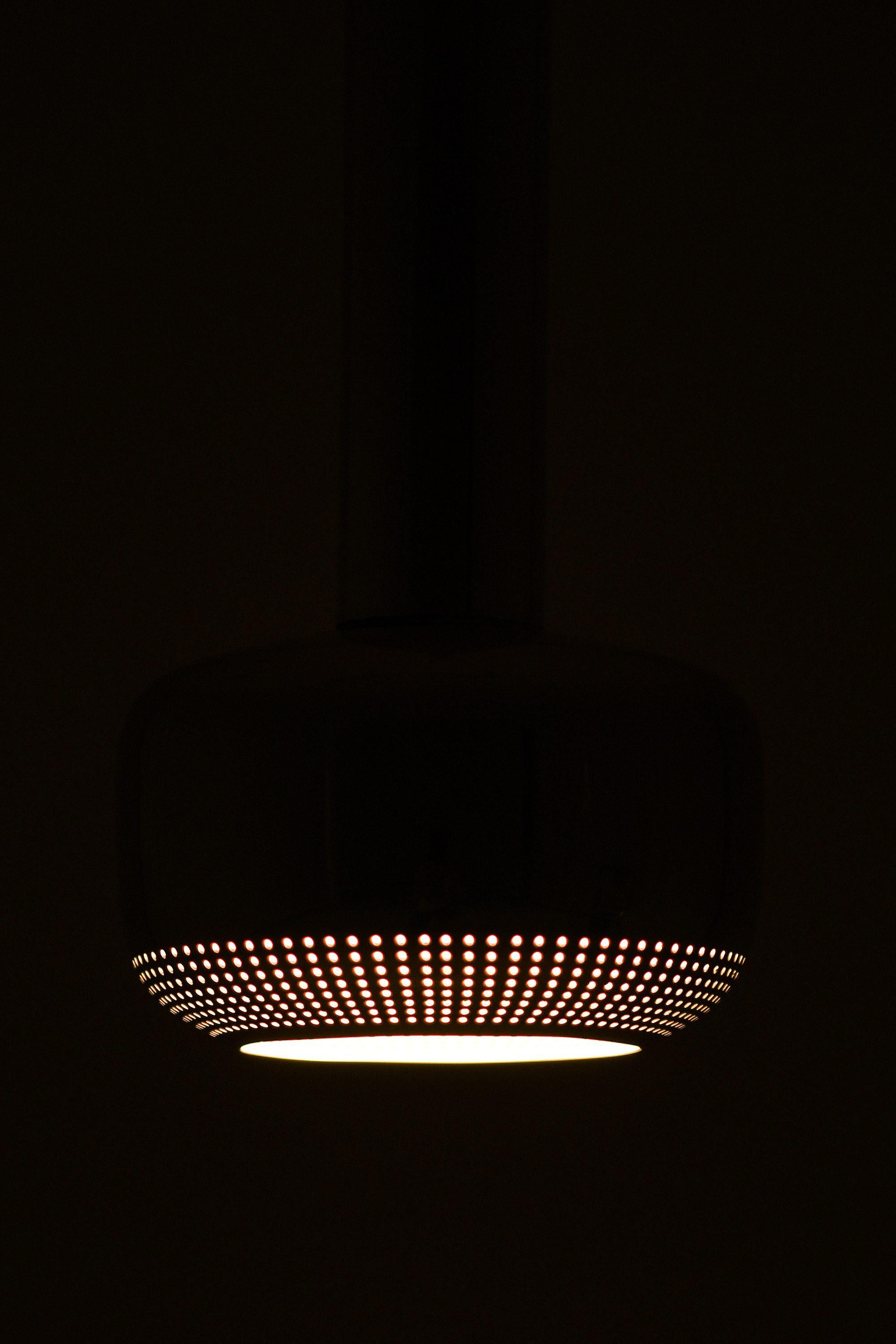 Lampade da soffitto in ottone di Vilhelm Lauritzen, 1956 In condizioni buone in vendita a Limhamn, Skåne län