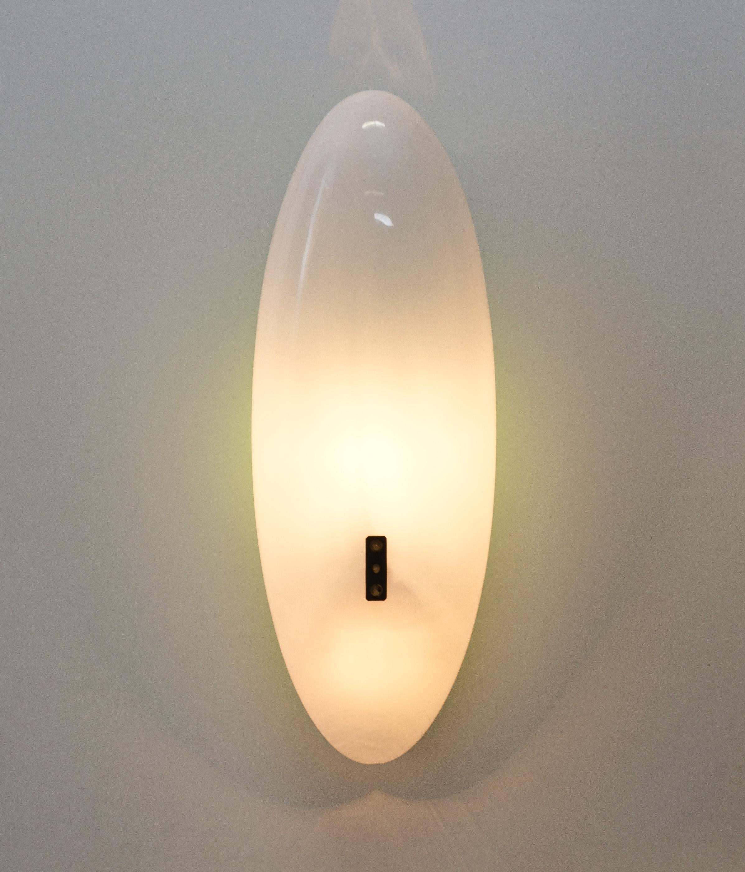 Laiton Plafonnier encastré Angelo Lelii en laiton Lucite, Italie 1960 en vente