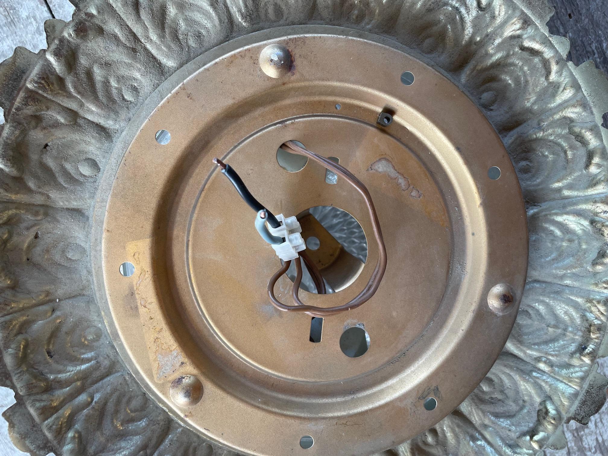 XX secolo Lampada da soffitto in metallo e vetro tagliato in vendita