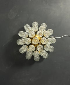 Sputnik-Schneekugel für Decke oder Wand aus Messing und Glas von Doria Leuchten