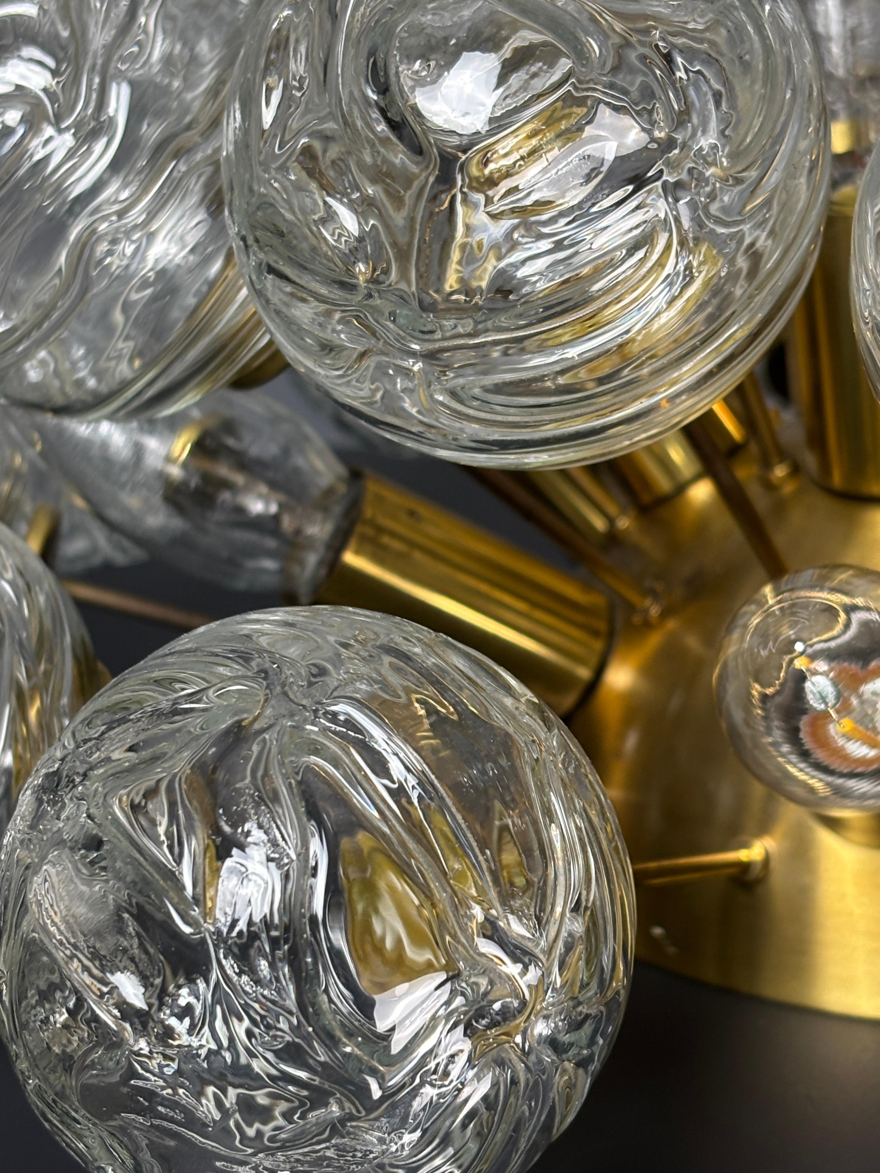 Sputnik-Schneekugel für Decke oder Wand aus Messing und Glas von Doria Leuchten im Angebot 2