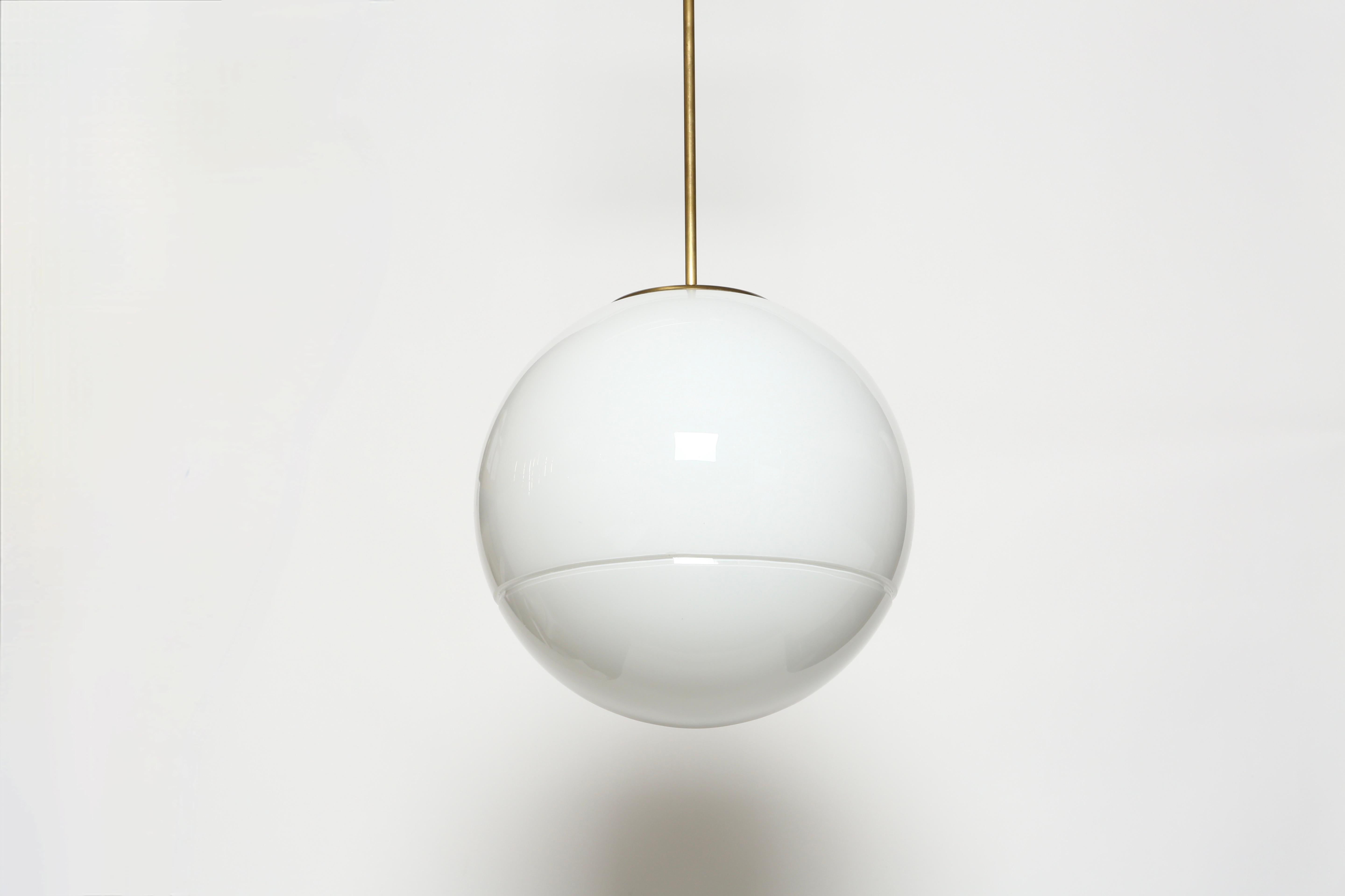 Mid-Century Modern Murano glass ceiling pendant by Roberto Pamio for Leucos, attributed For Sale