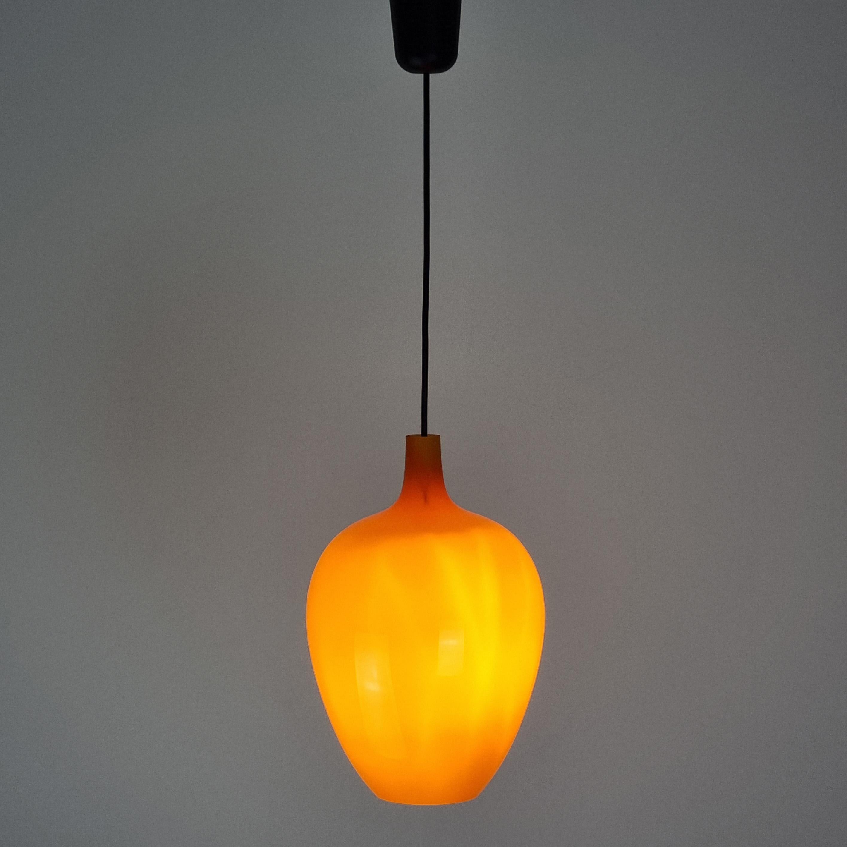 1960s Jo Hammerborg Pompei Pendant Lamp for Fog & Morup and Holmegaard, Denmark For Sale 3
