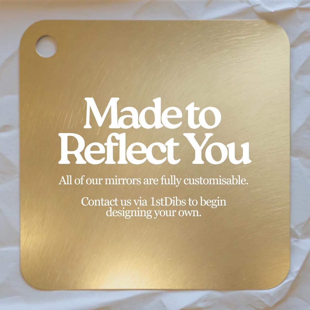 Miroir à capsule lumineux suspendu au plafond avec cadre intégral noir contemporain en vente 7